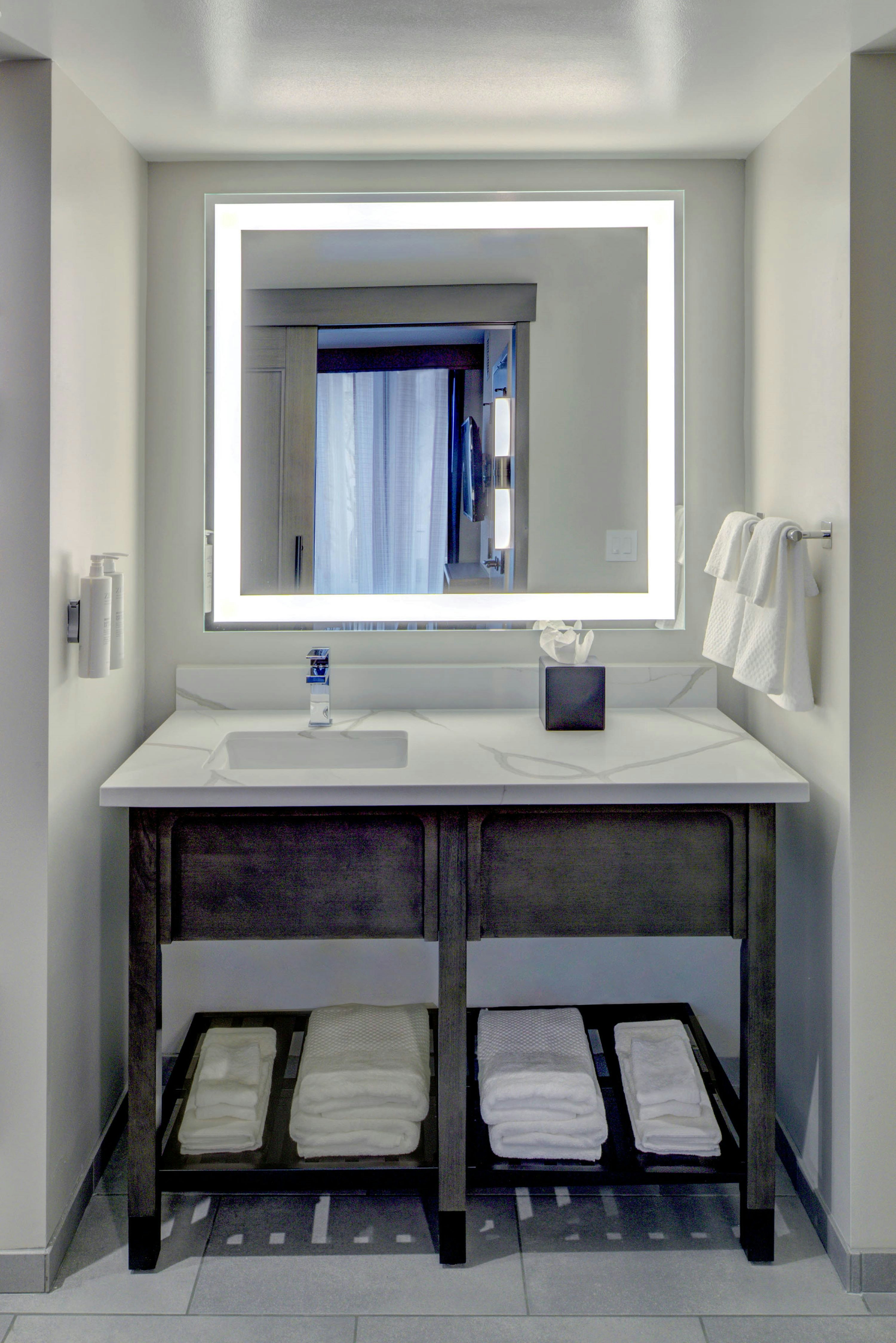 Embassy Suites by Hilton Virginia Beach Oceanfront Resort