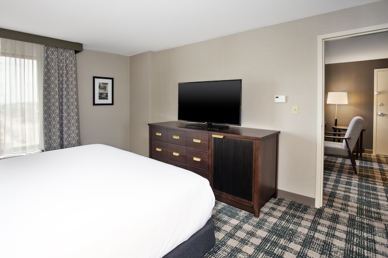 DoubleTree by Hilton Lansing
