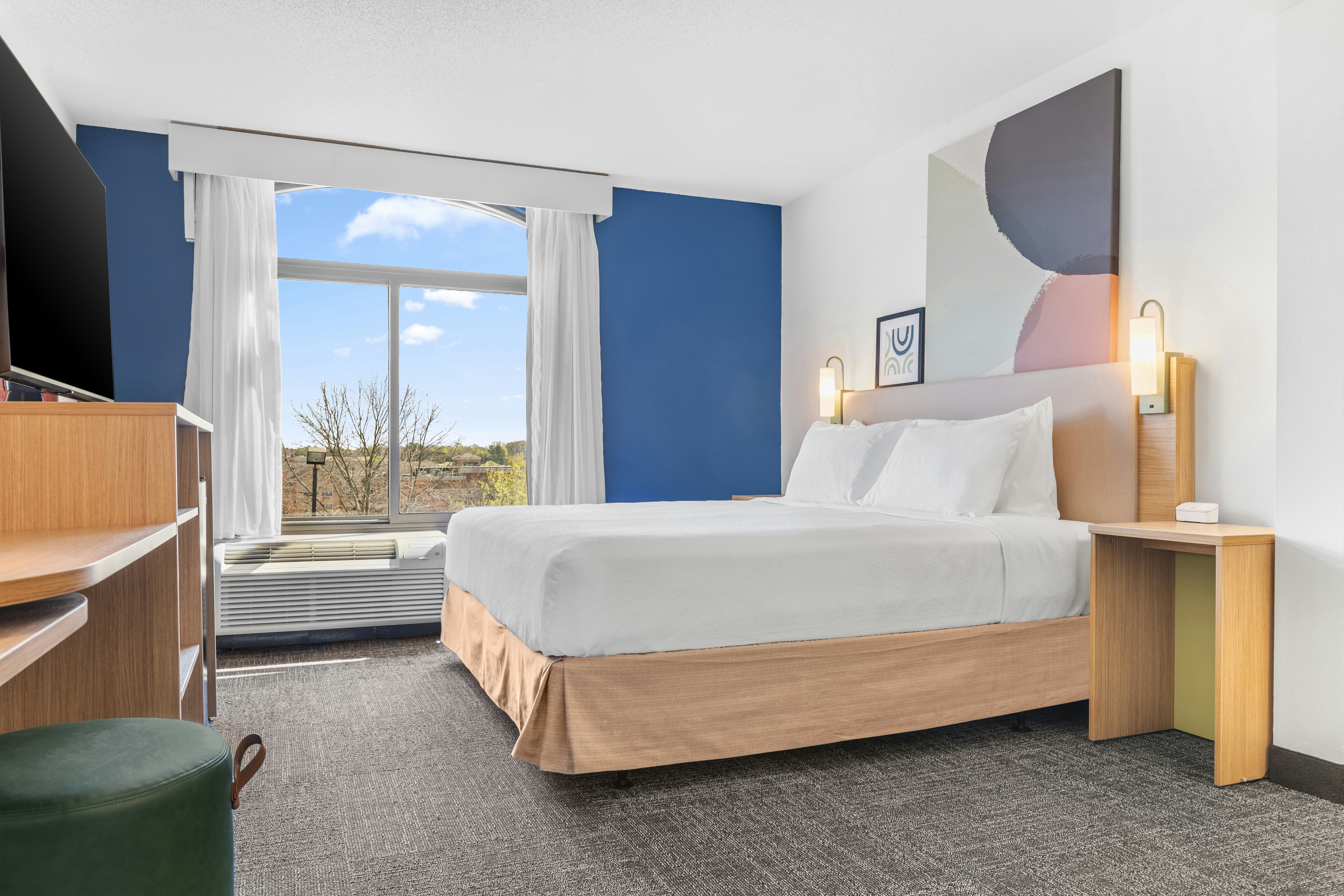 Spark by Hilton Charlotte Tyvola I-77