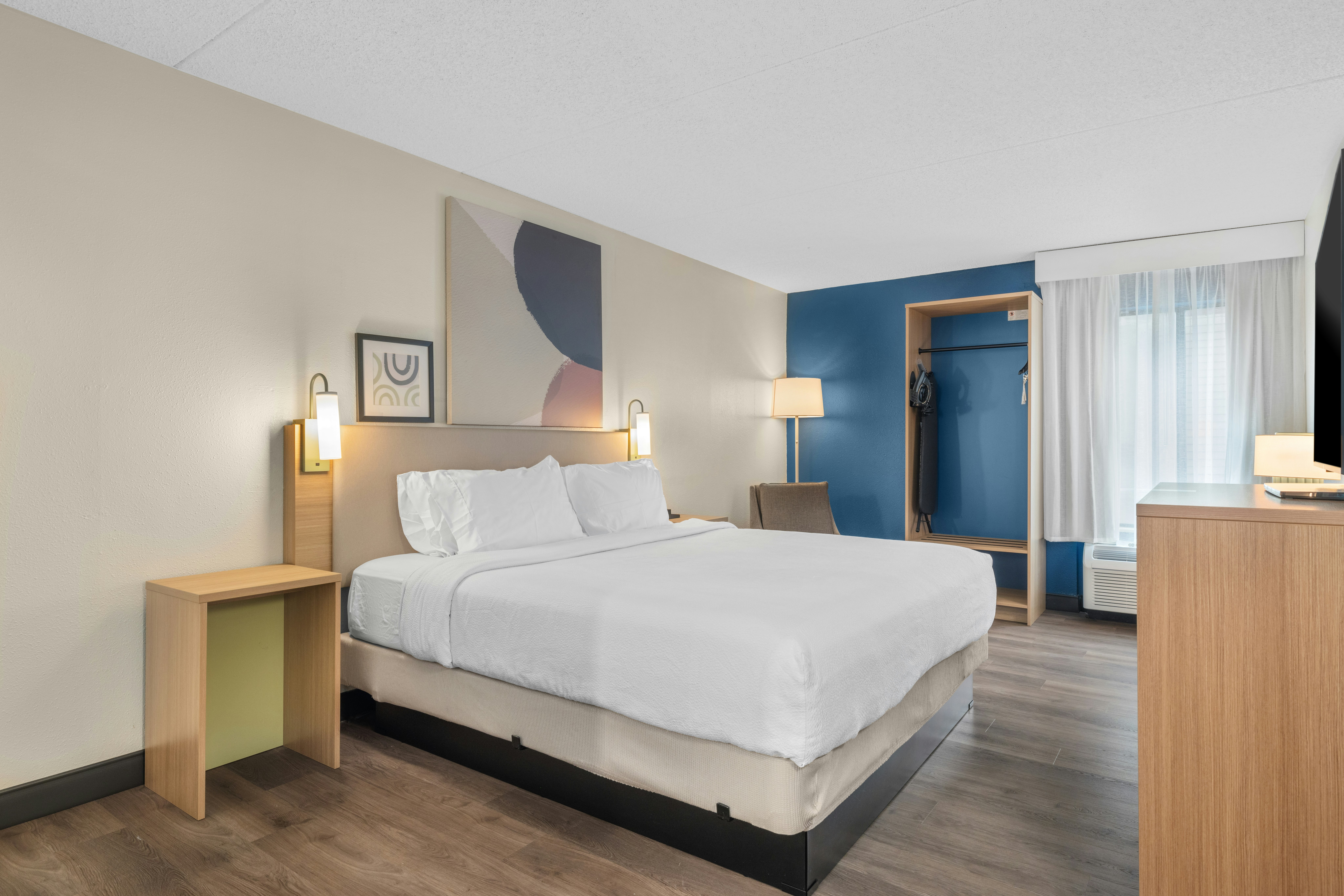 Spark by Hilton Colorado Springs I 25 Central