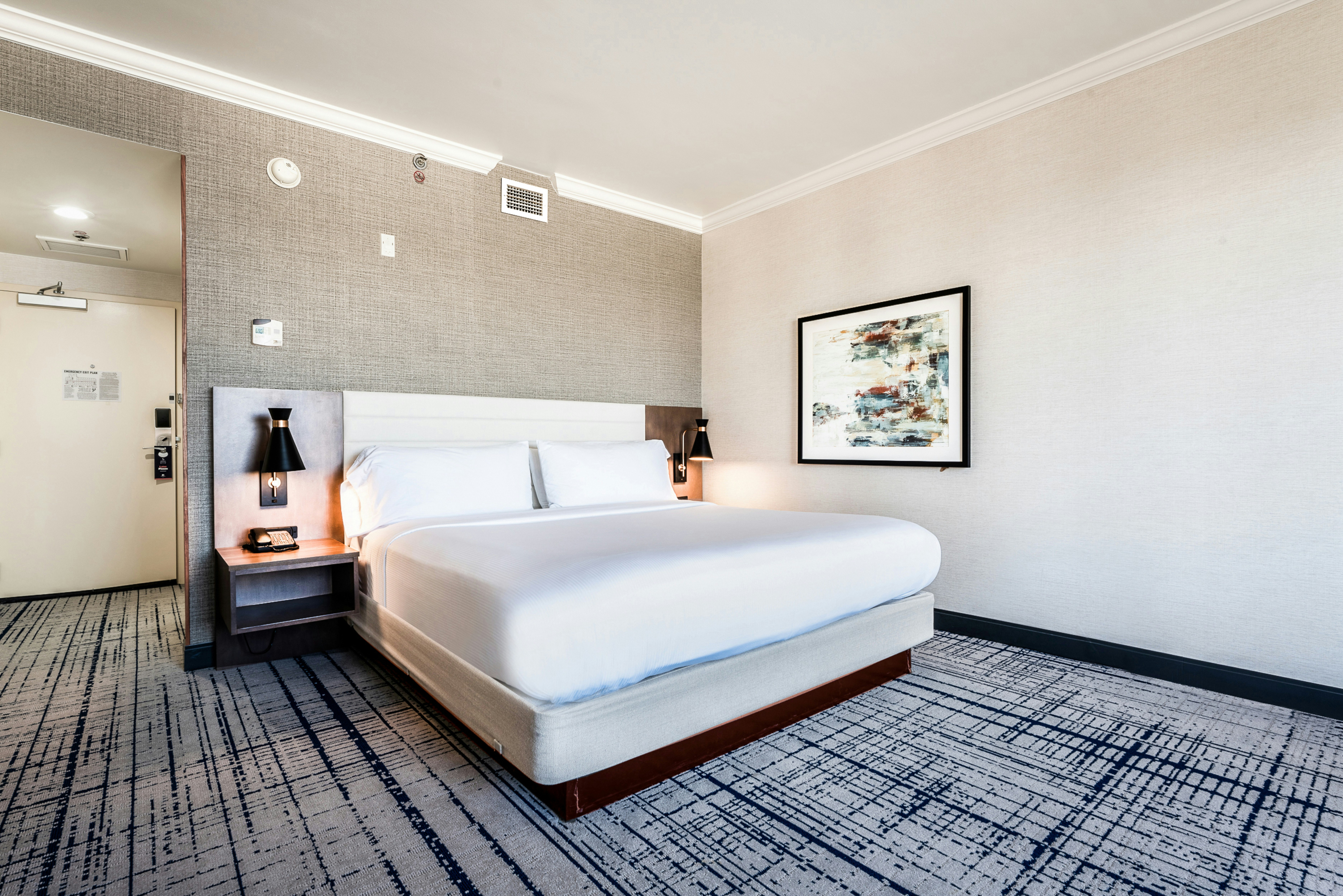 1 KING BED PANORAMIC VIEW
