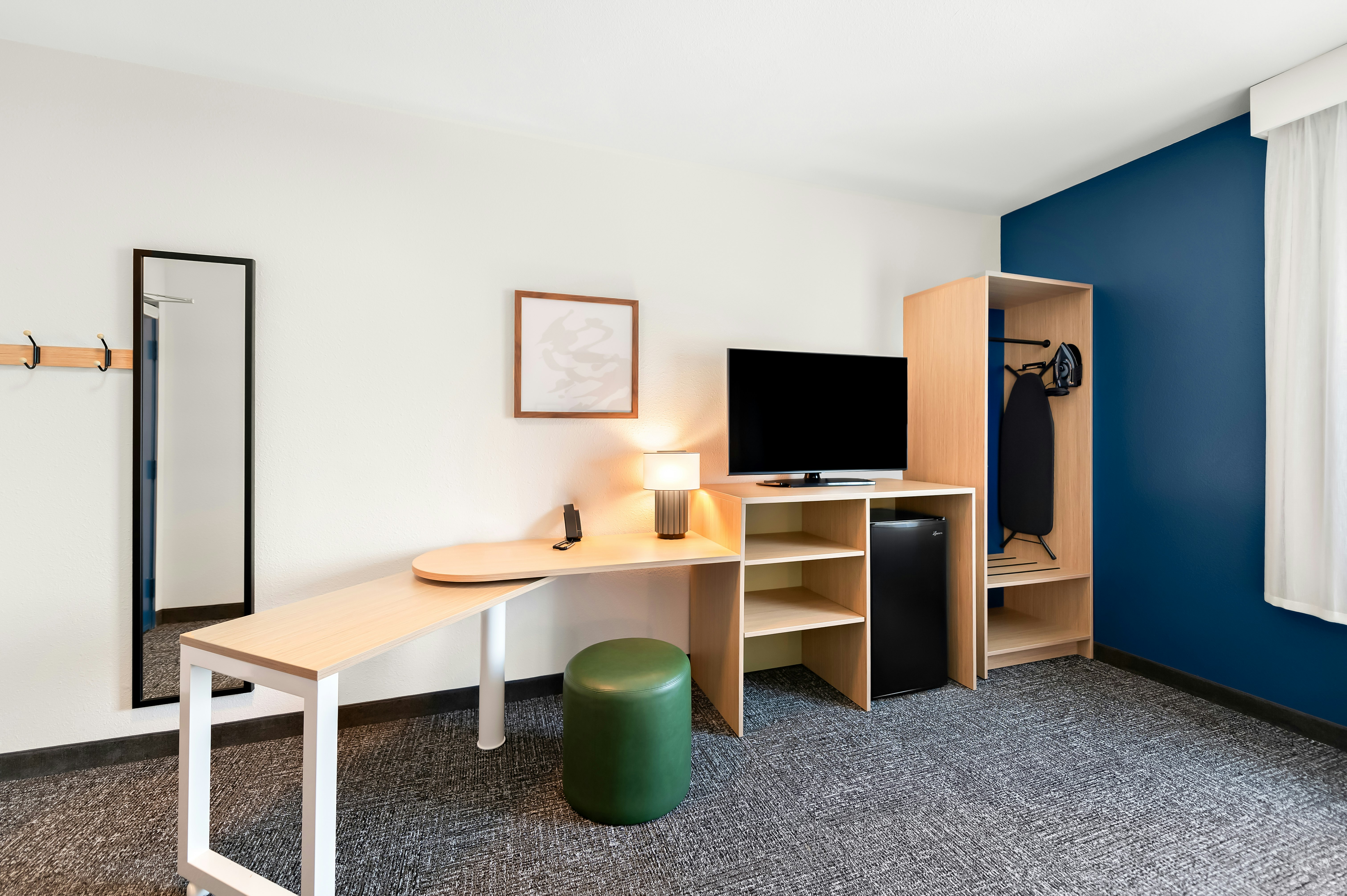 Spark by Hilton Longview