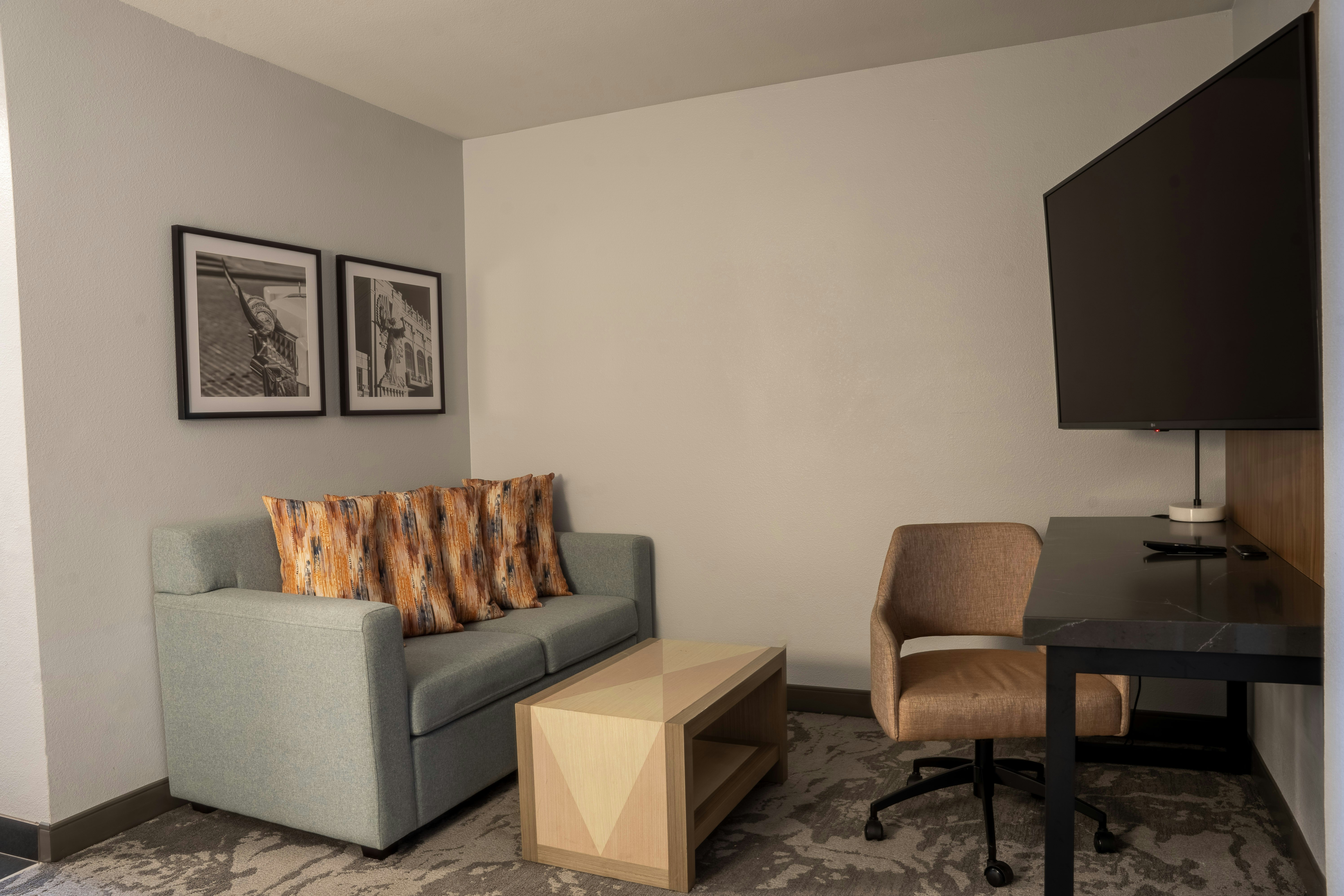DoubleTree by Hilton Fort Worth Fossil Creek
