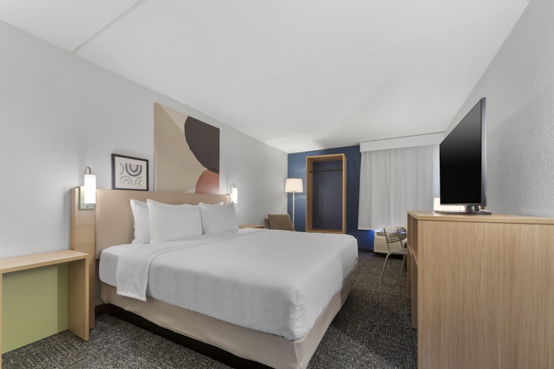 Spark by Hilton Grand Prairie