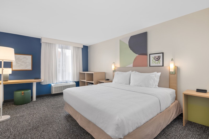 Spark by Hilton Fredericksburg Southpoint