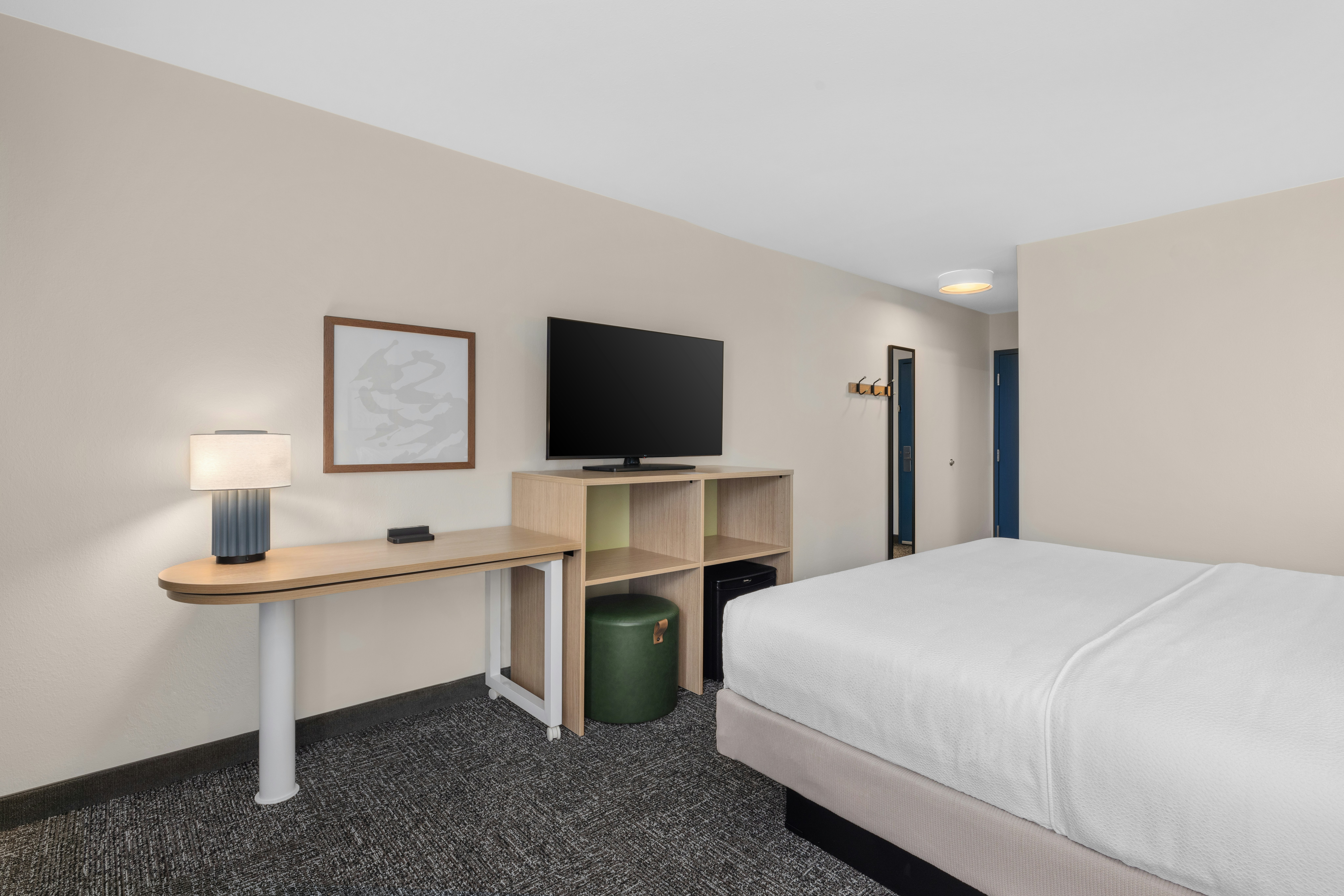 Spark by Hilton Fredericksburg Southpoint