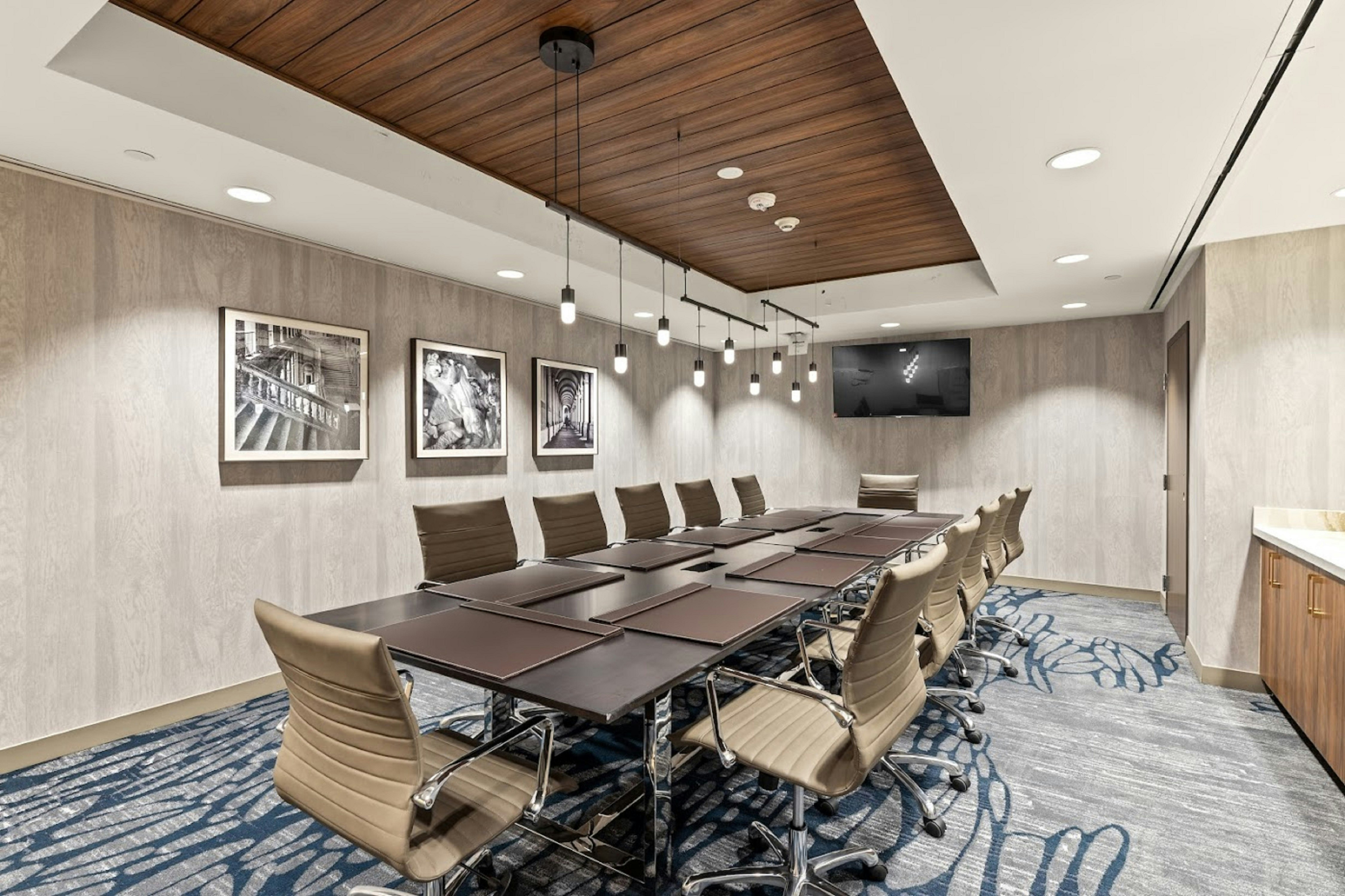 Embassy Suites by Hilton Irving Las Colinas