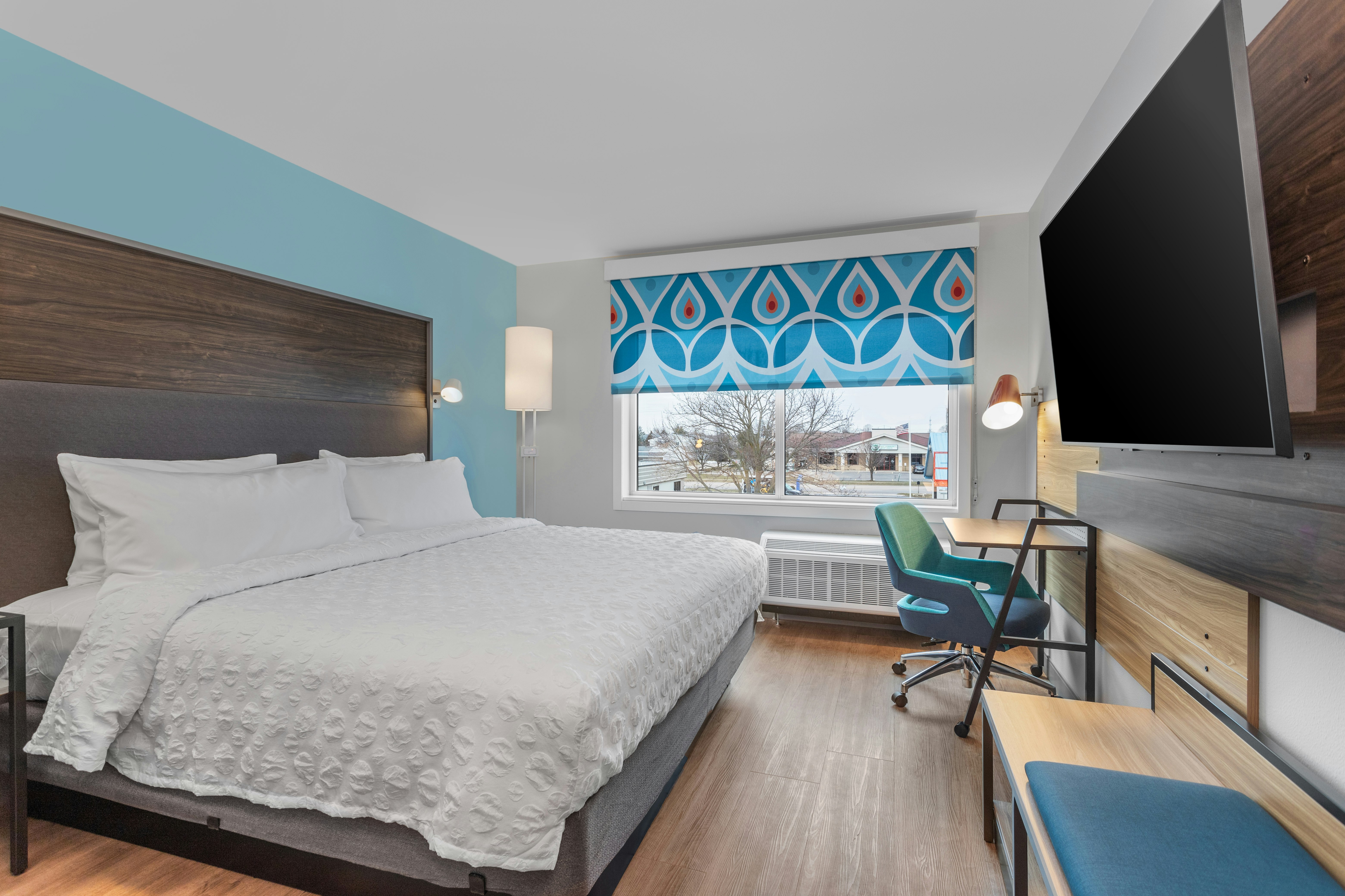 Tru by Hilton Janesville