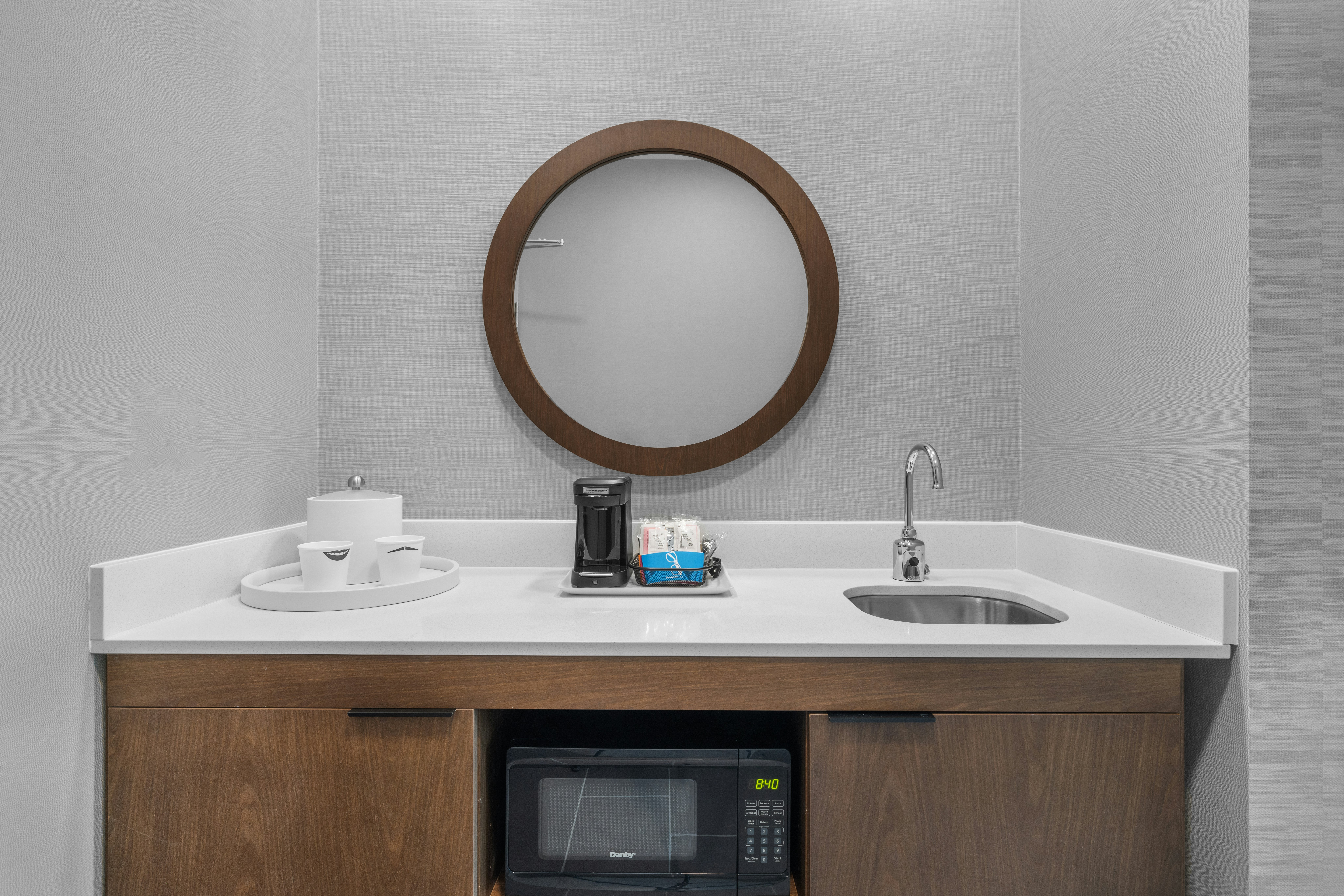 Hampton Inn & Suites by Hilton Bakersfield Central