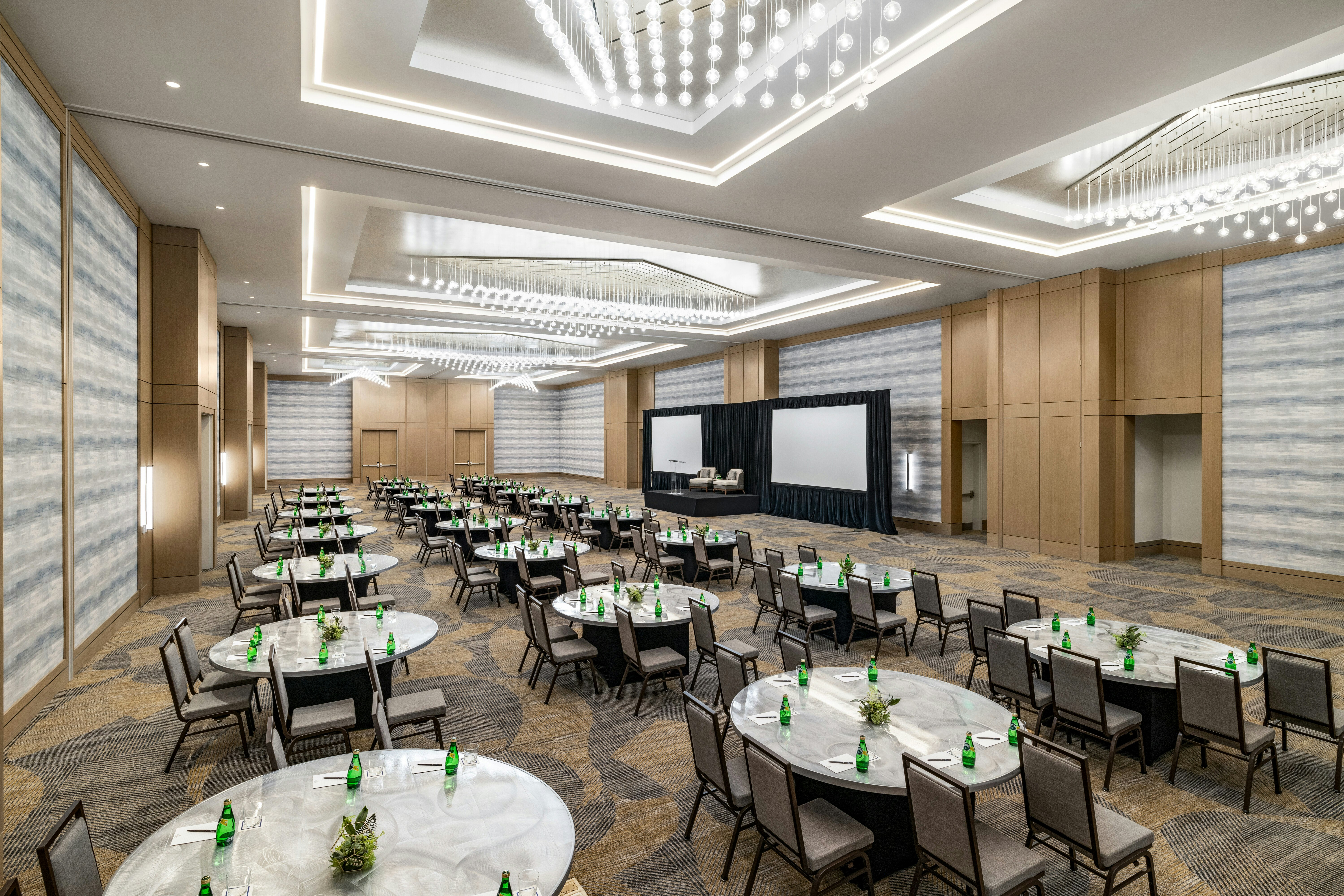 Hilton BNA Nashville Airport Terminal
