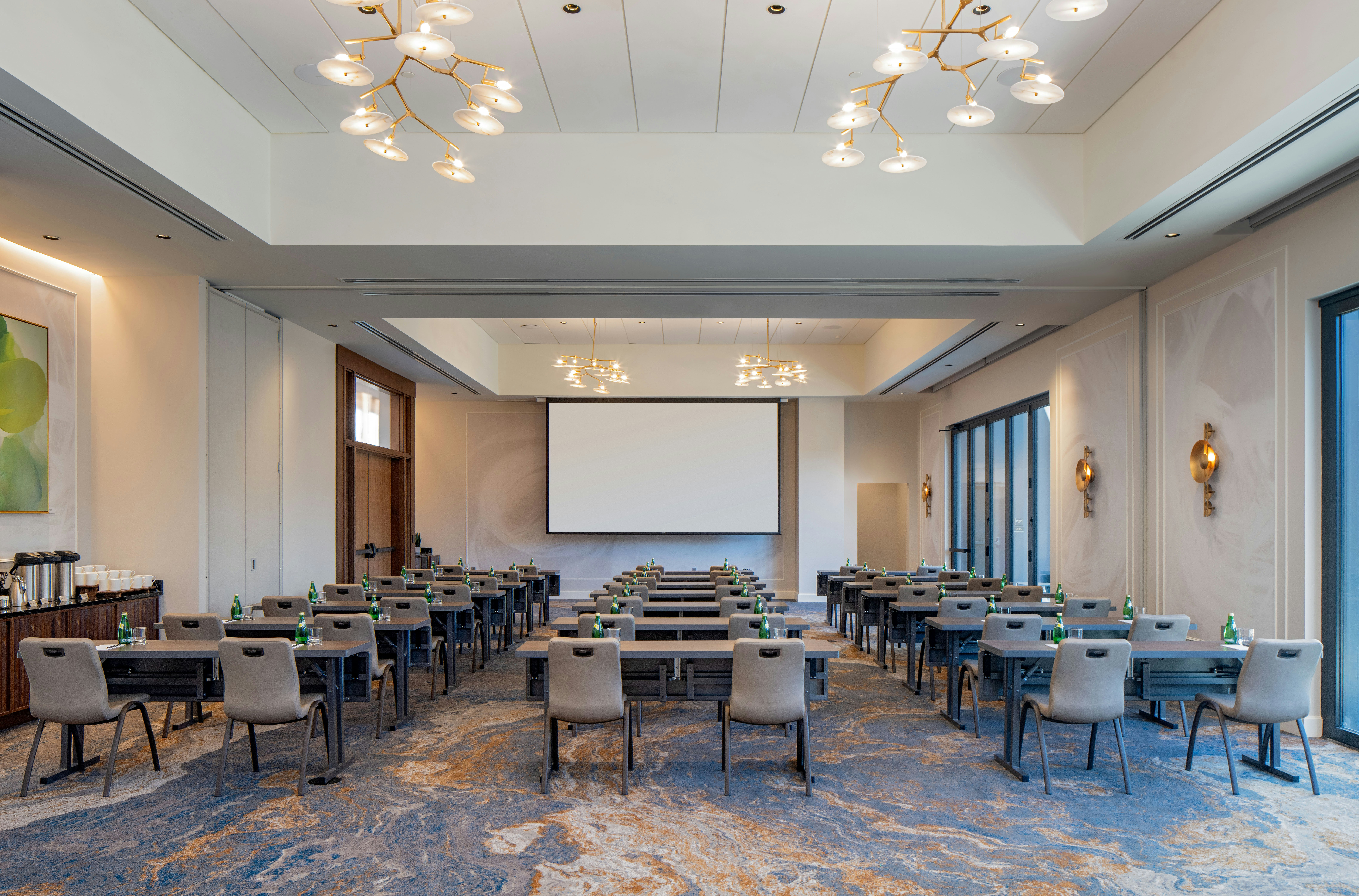Tempo by Hilton Nashville Downtown