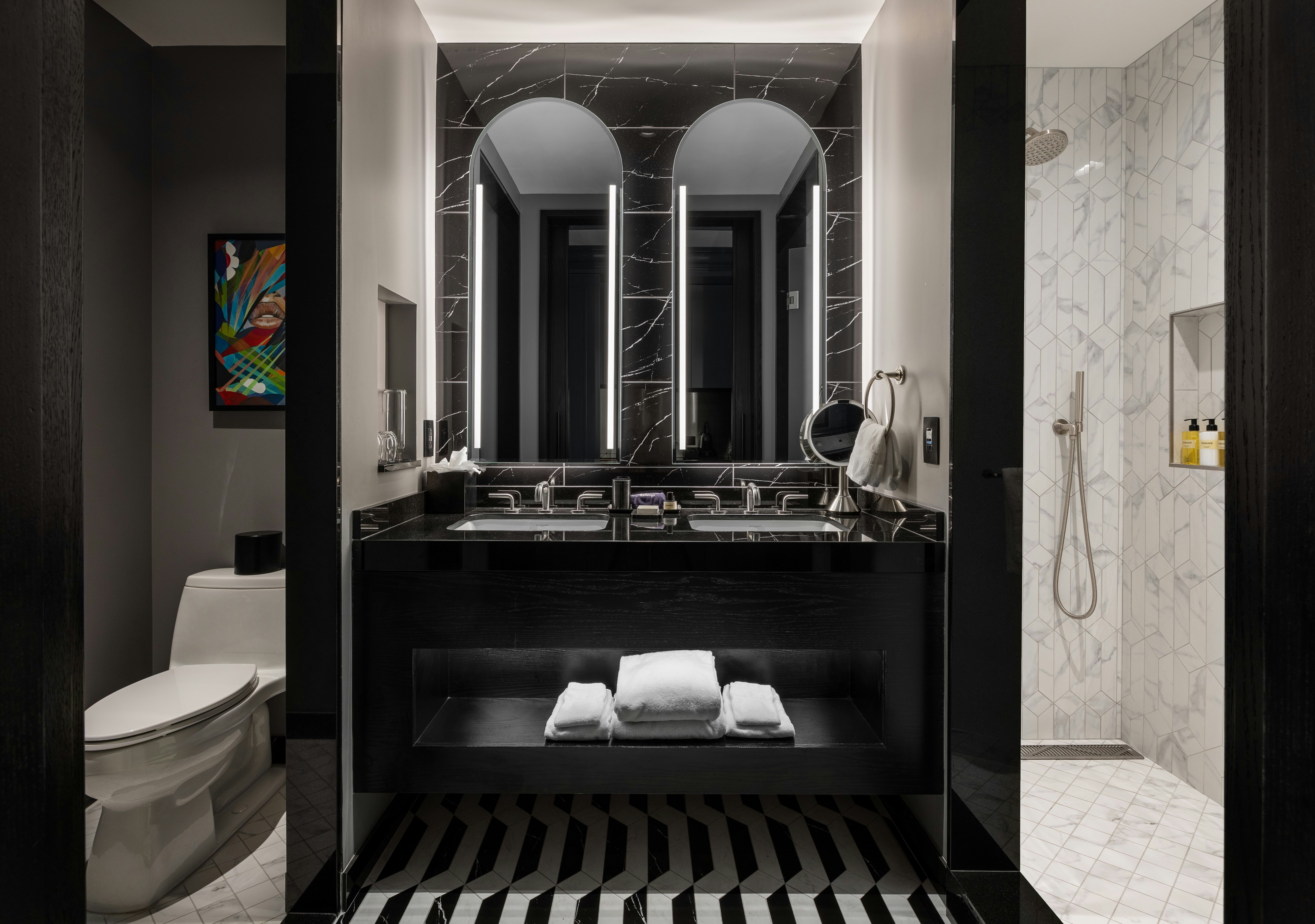 Daxton Hotel Birmingham, Curio Collection by Hilton