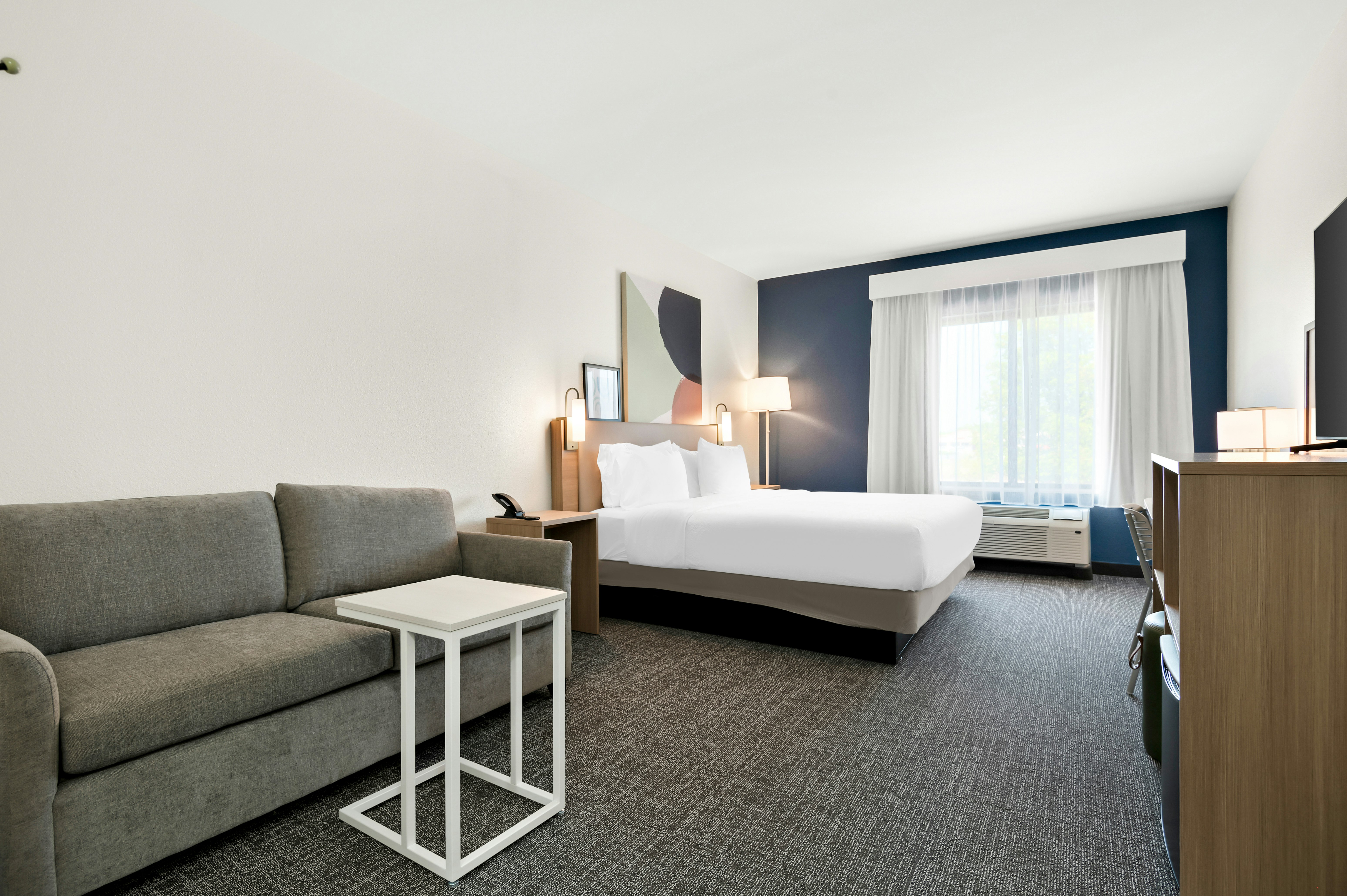 Spark by Hilton Lancaster Dutch Country