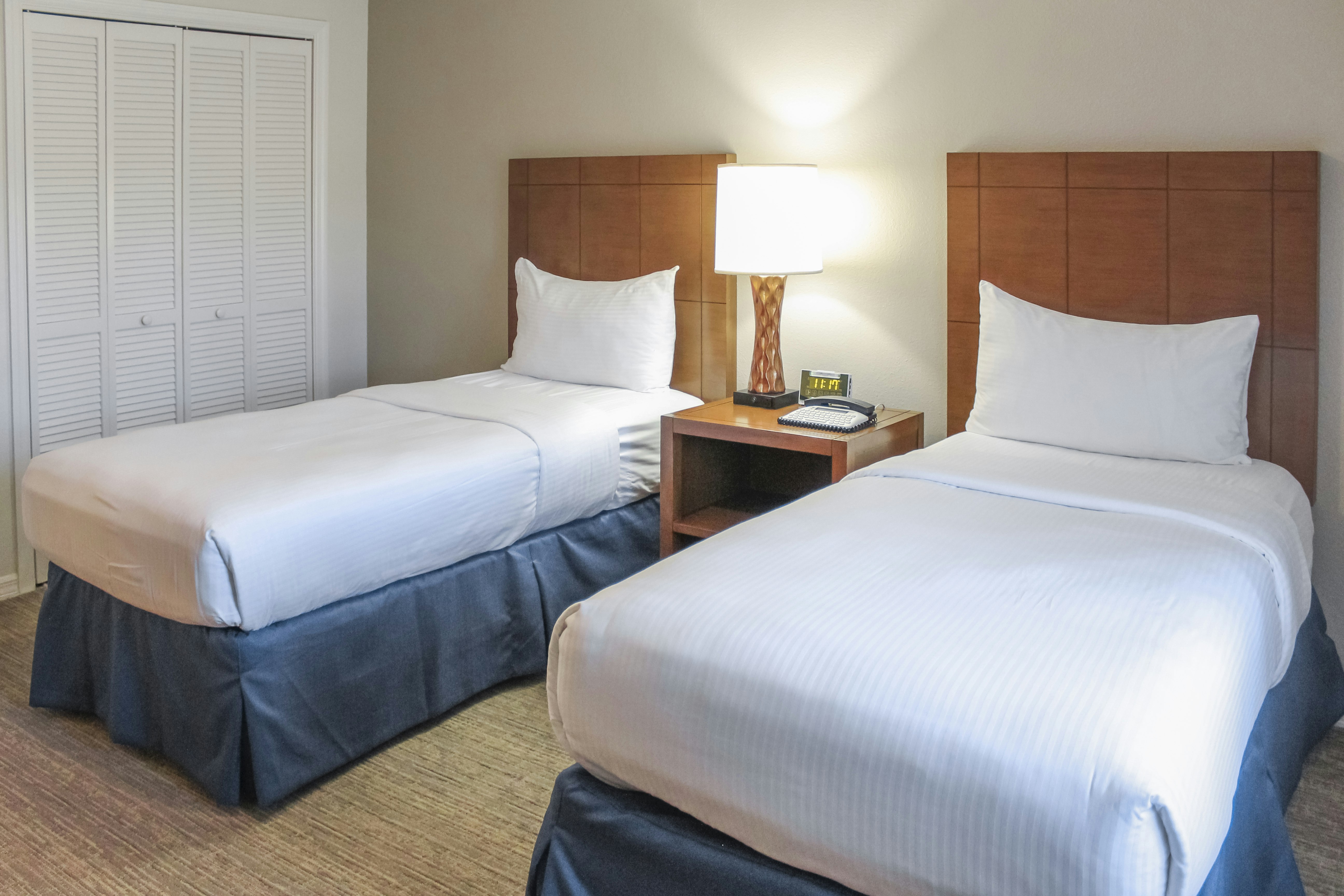 2-BEDROOM KING 2 TWN SUITE