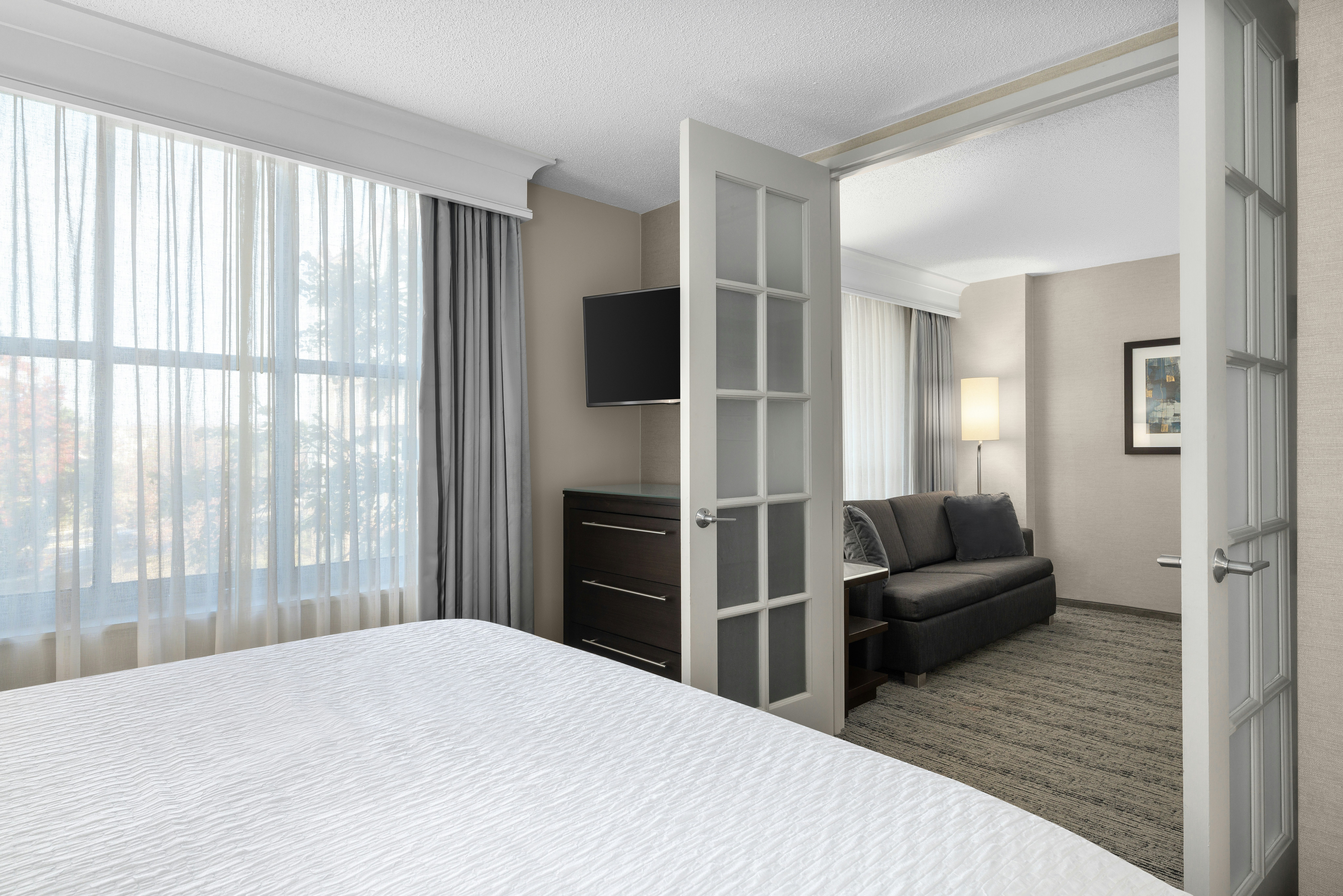 1 KING TWO ROOM SUITE