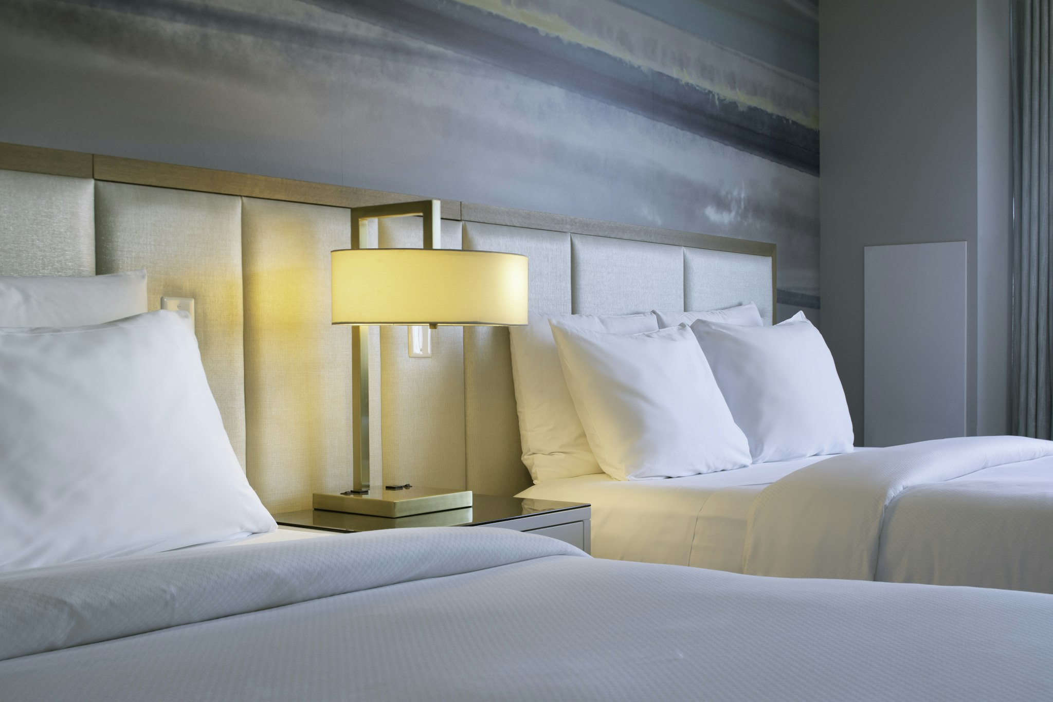 The Lofton Hotel Minneapolis, Tapestry Collection by Hilton