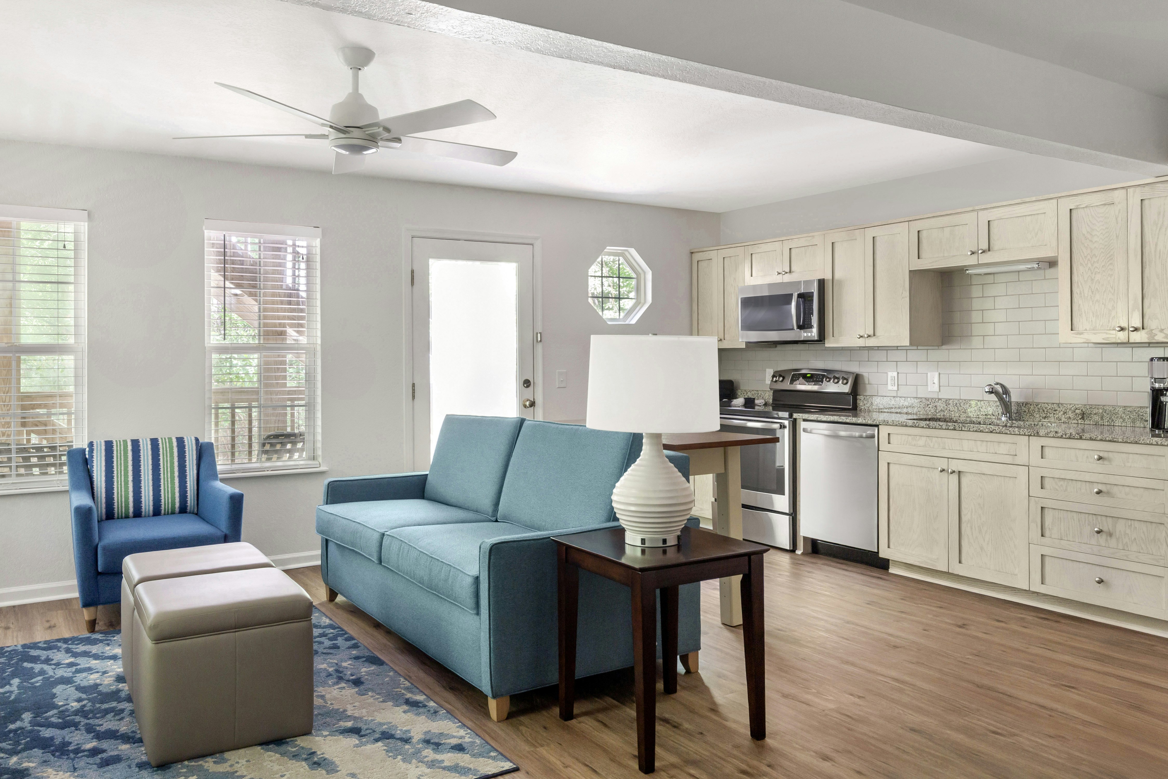1 BDRM KING OR QUEEN BLC