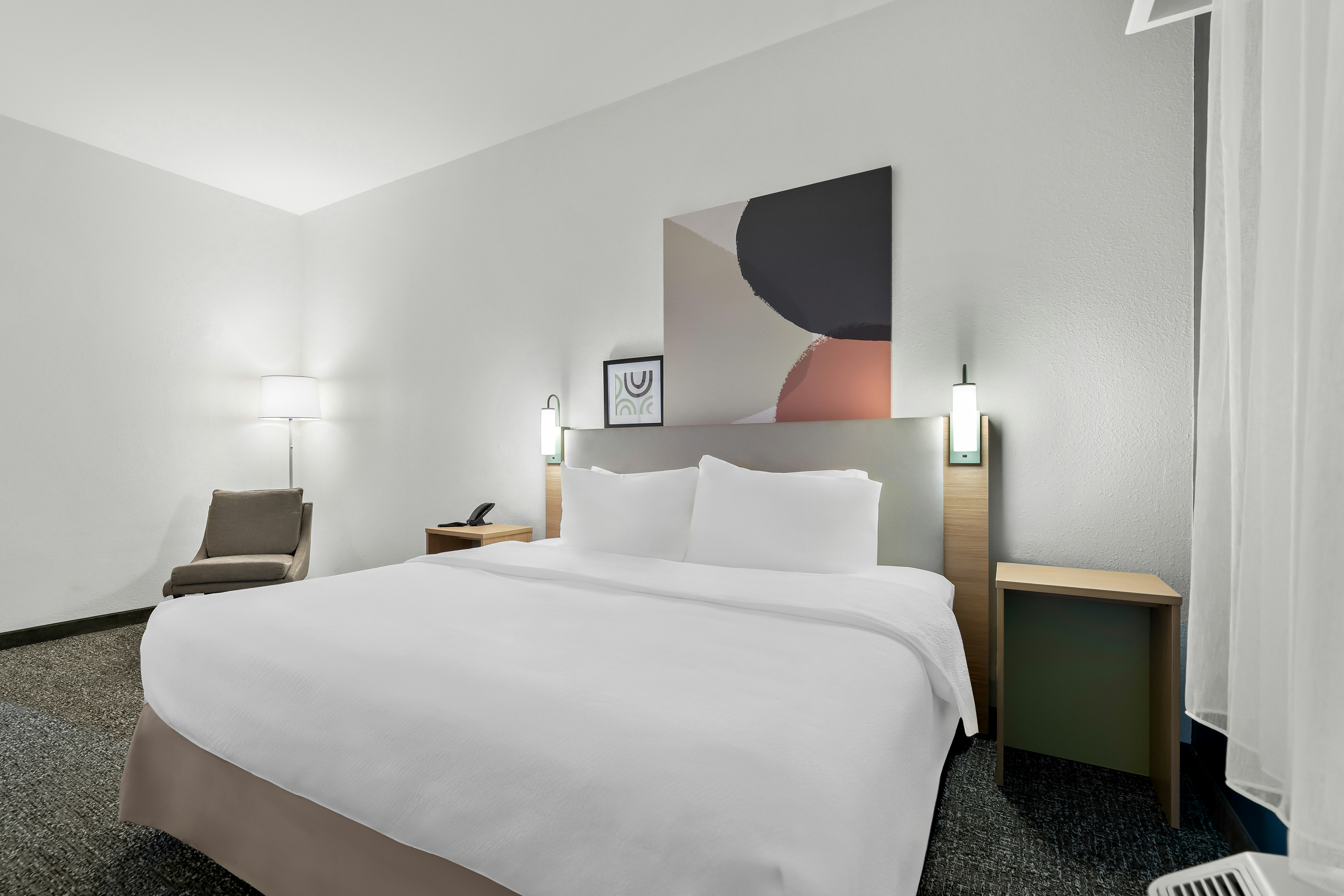 Spark by Hilton Tupelo