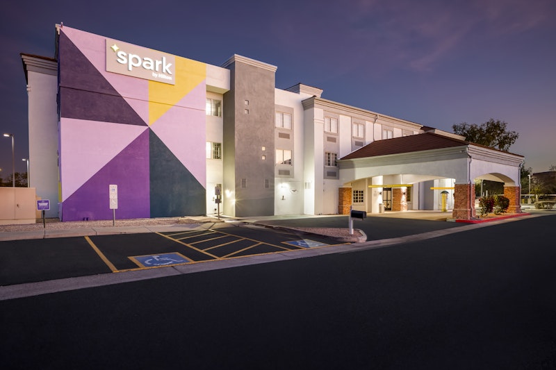 Spark by Hilton Glendale Phoenix North