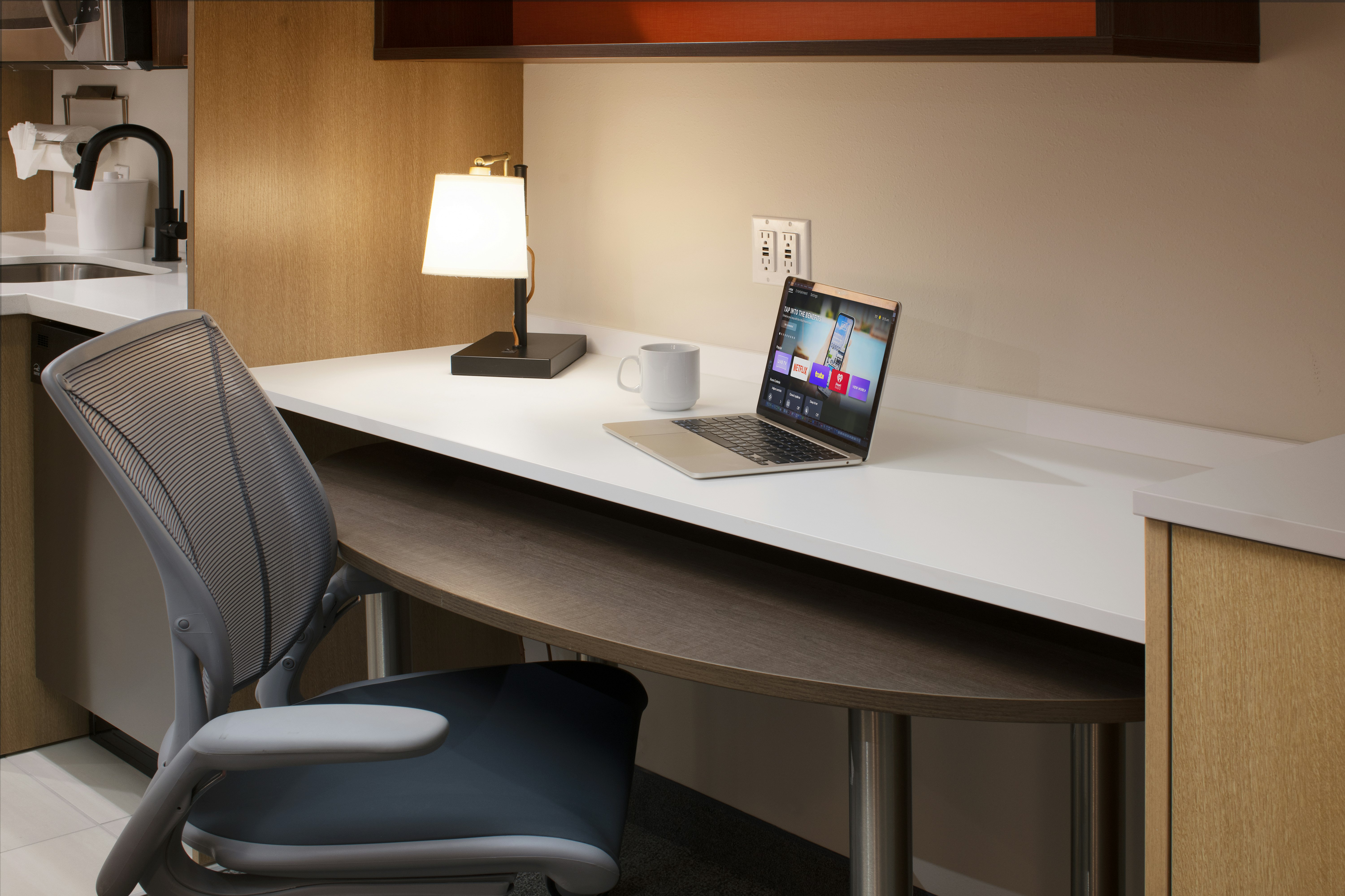 Home2 Suites by Hilton Albuquerque Airport