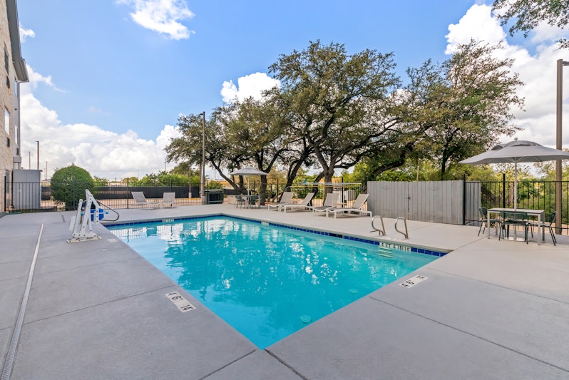 Spark by Hilton Round Rock