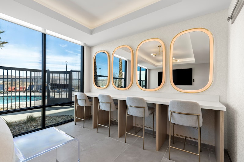 Hampton Inn & Suites by Hilton Corona