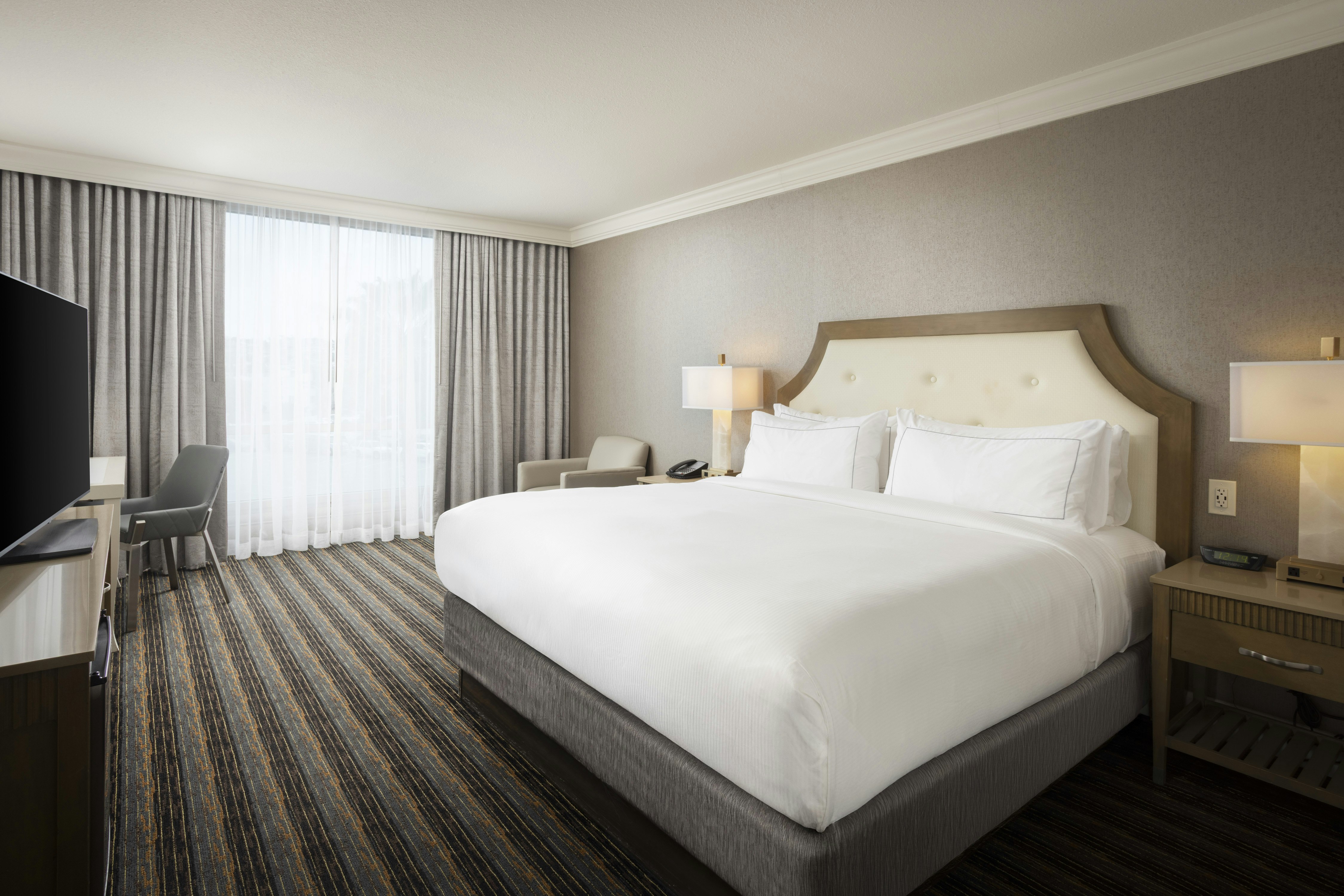 DoubleTree by Hilton San Diego Bayside