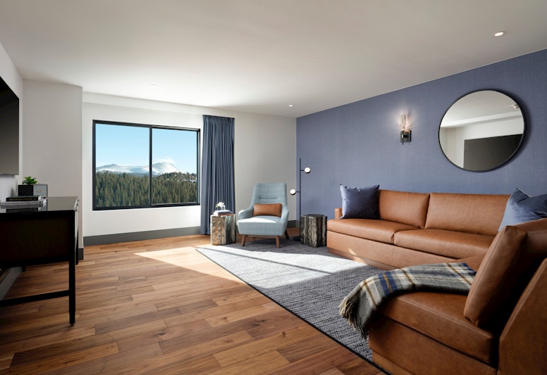 Hotel Alpenrock Breckenridge, Curio Collection by Hilton