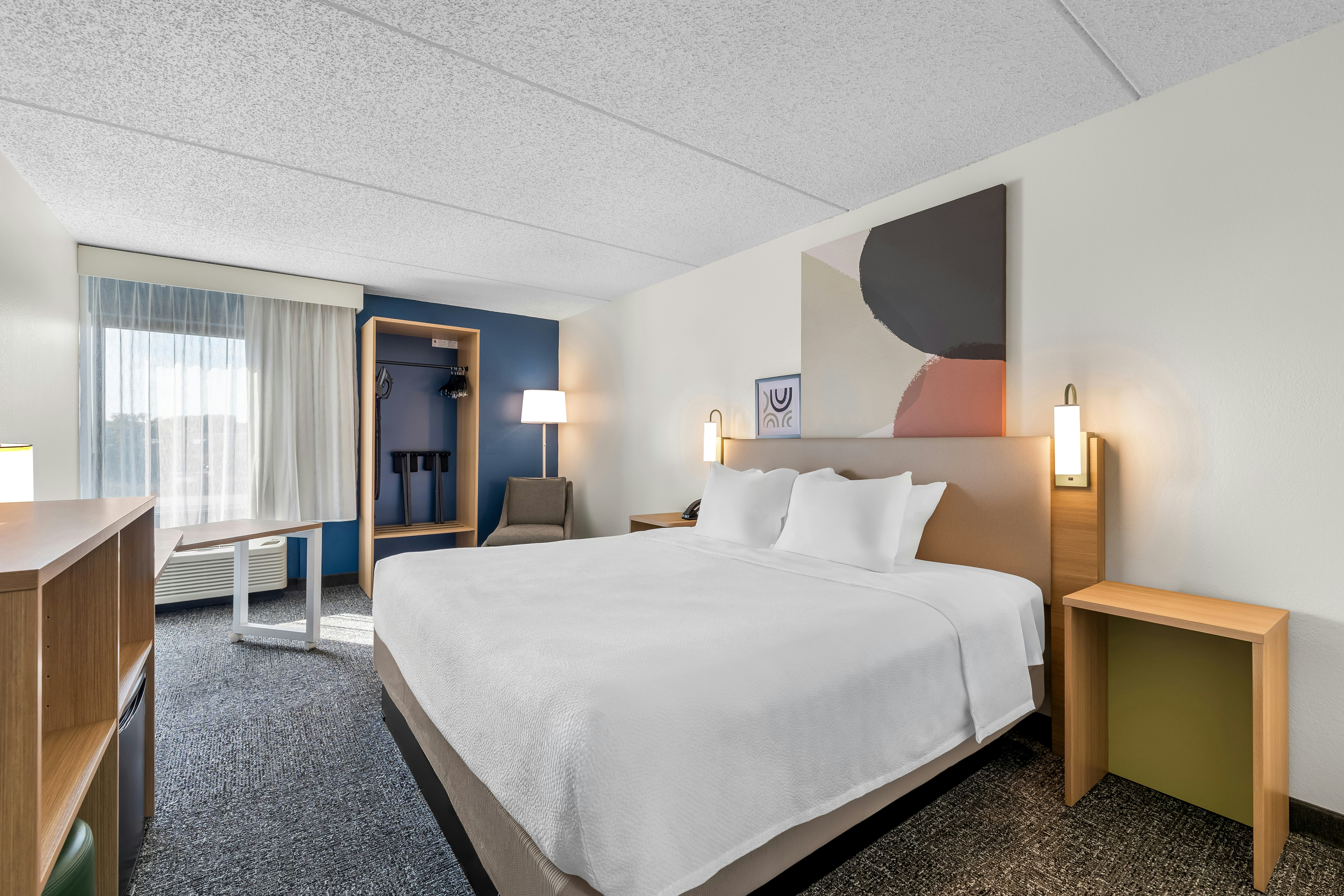 Spark by Hilton Green Bay