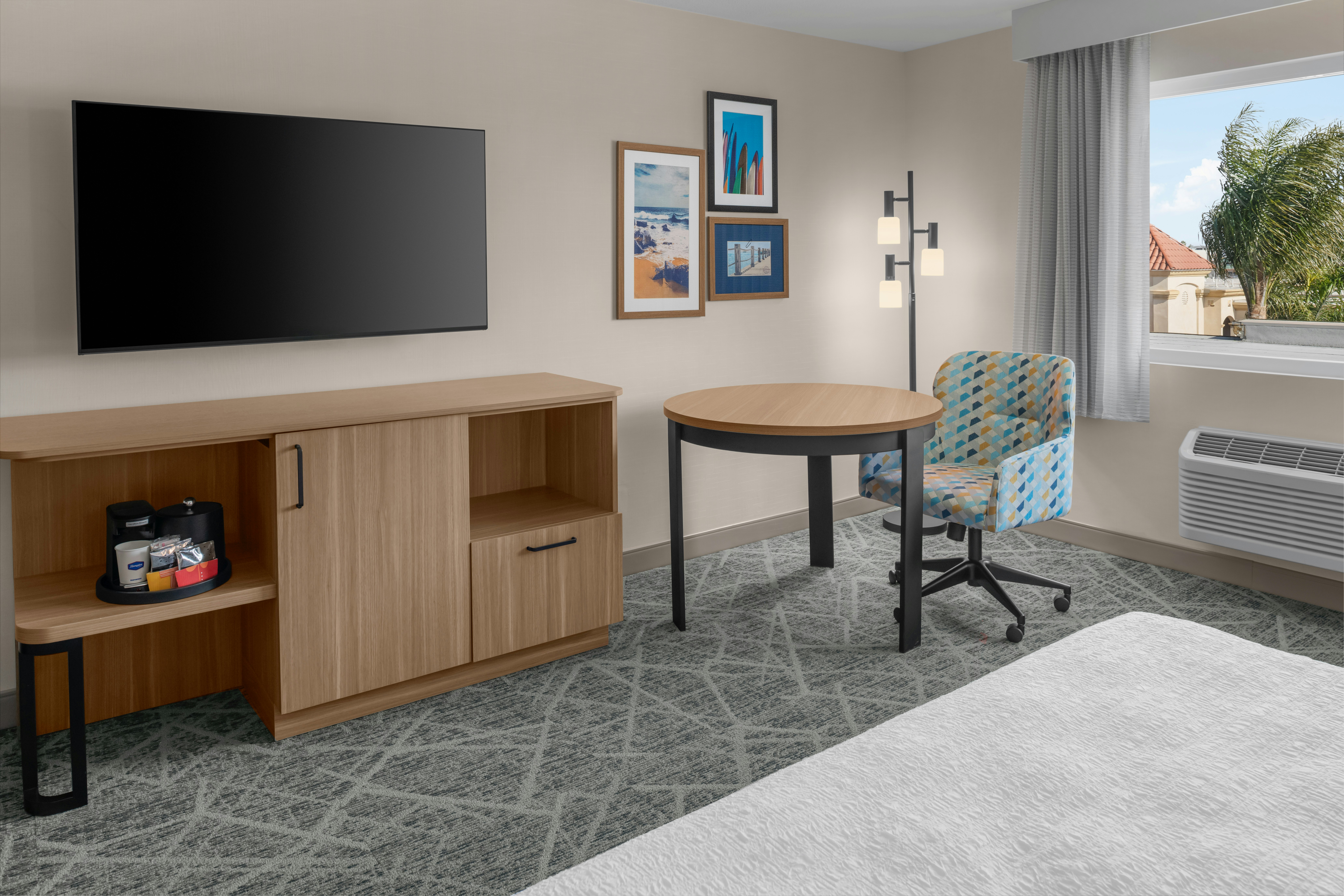 Hampton Inn by Hilton Costa Mesa Newport Beach