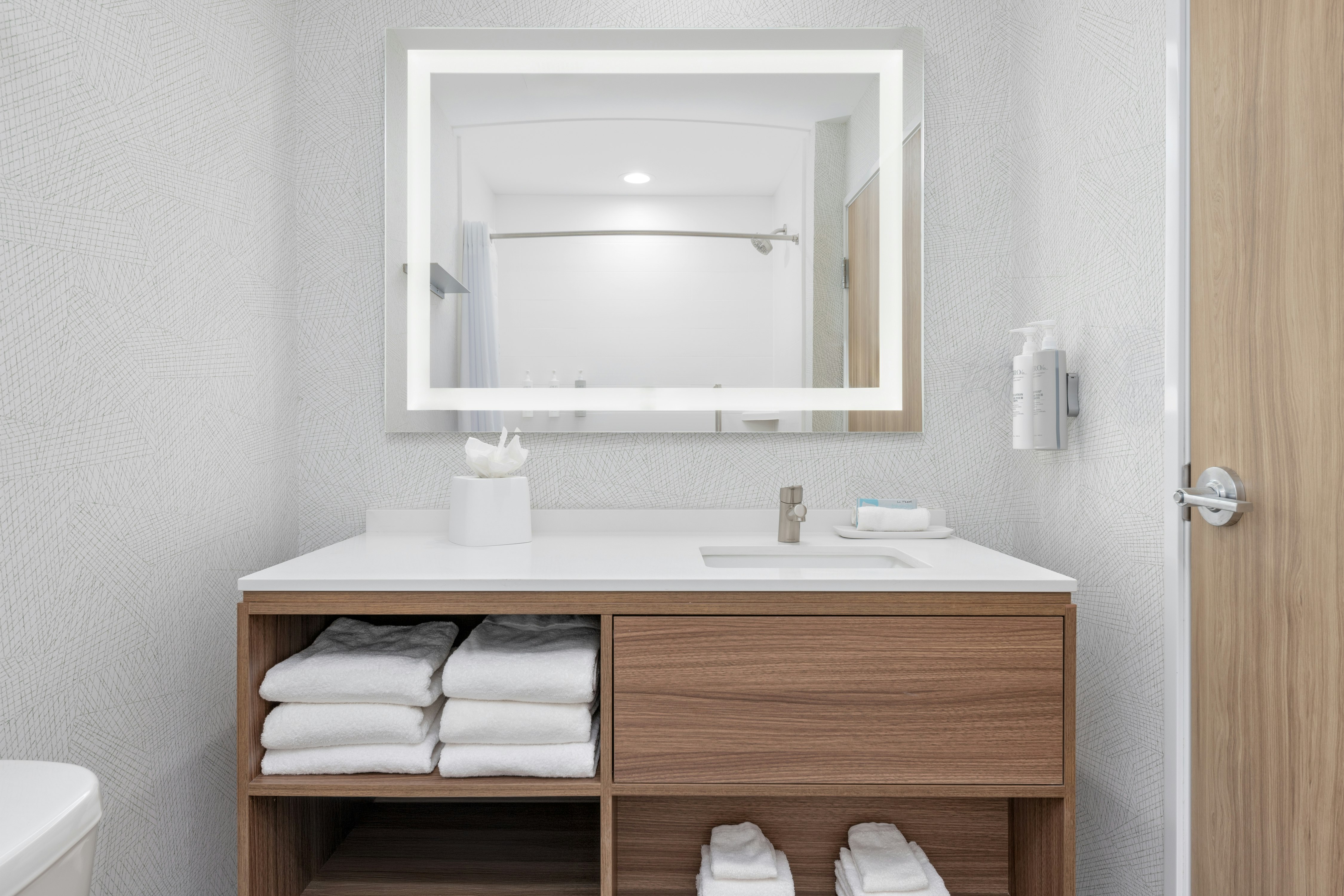 Home2 Suites by Hilton Dallas I-30 Cockrell Hill