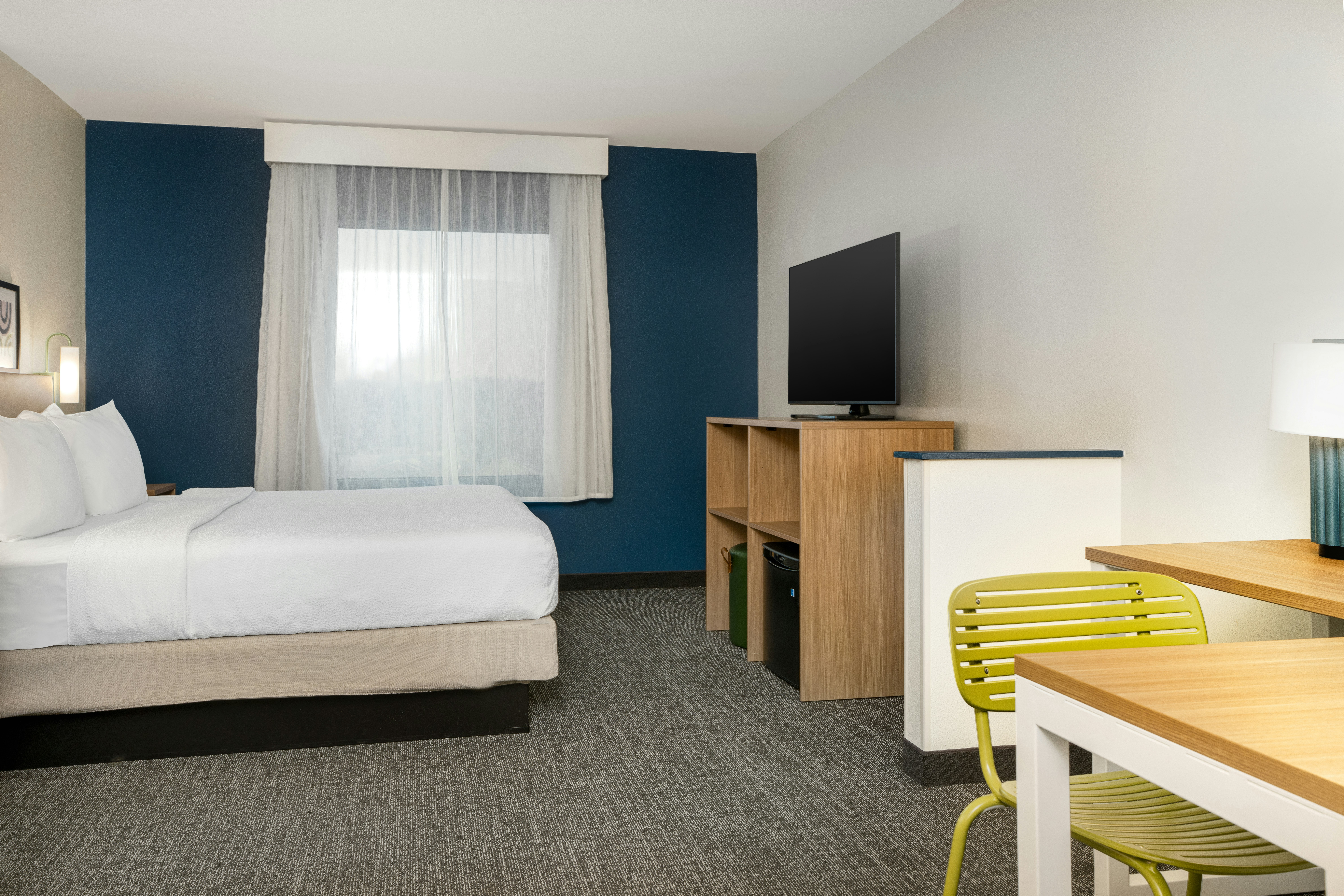 1 KING SUITE