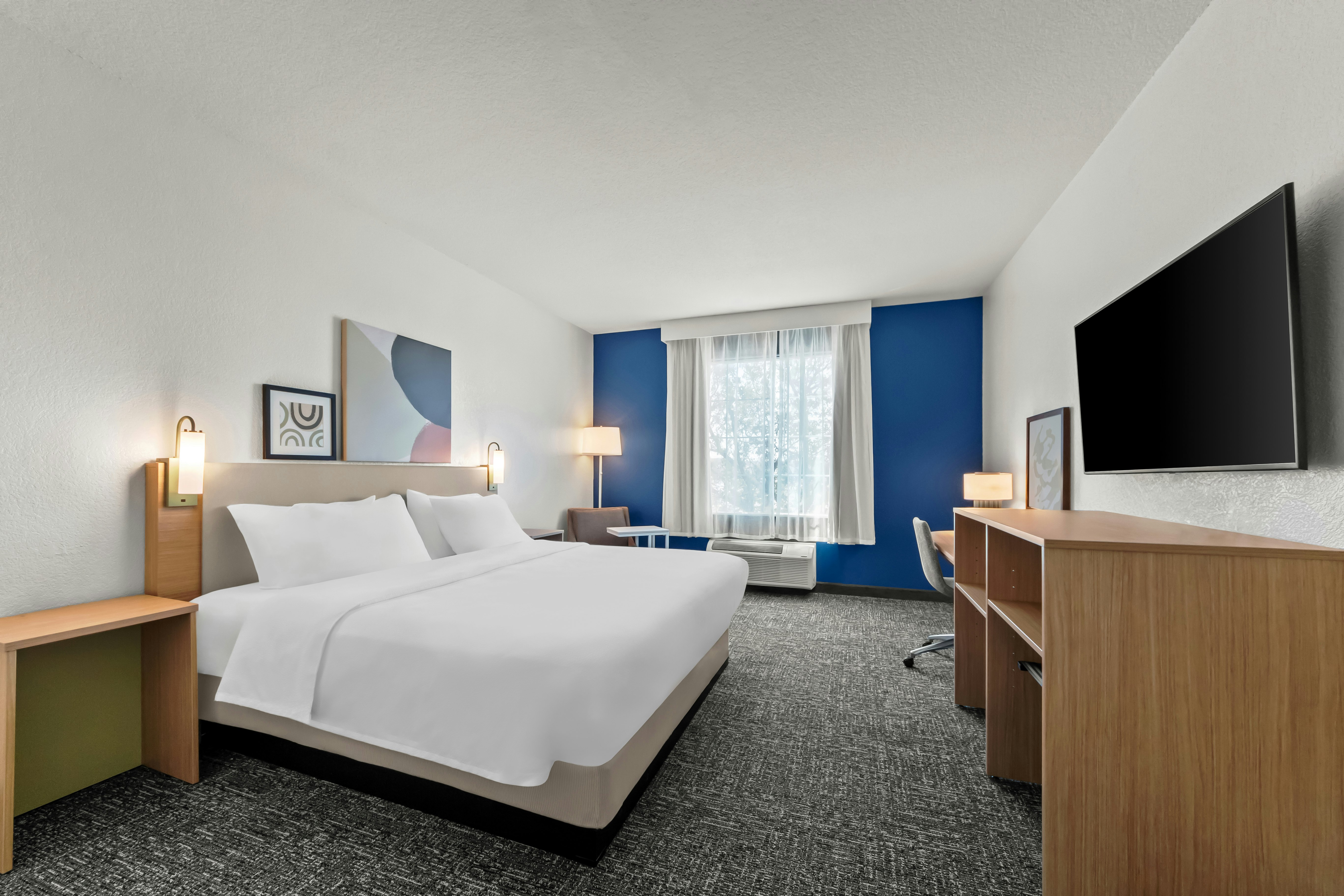 Spark by Hilton Selma
