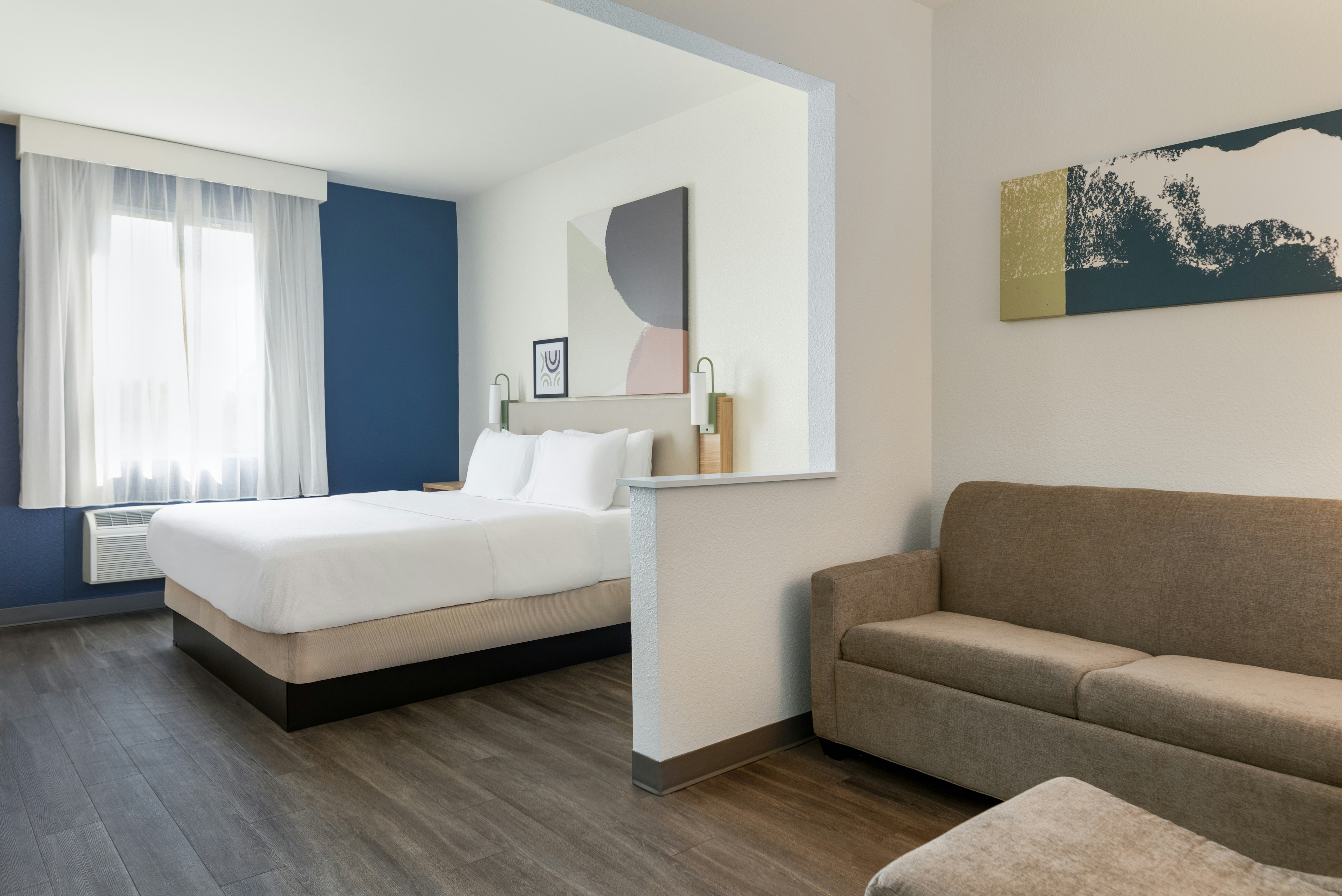 Spark by Hilton Indianapolis Northeast Fishers