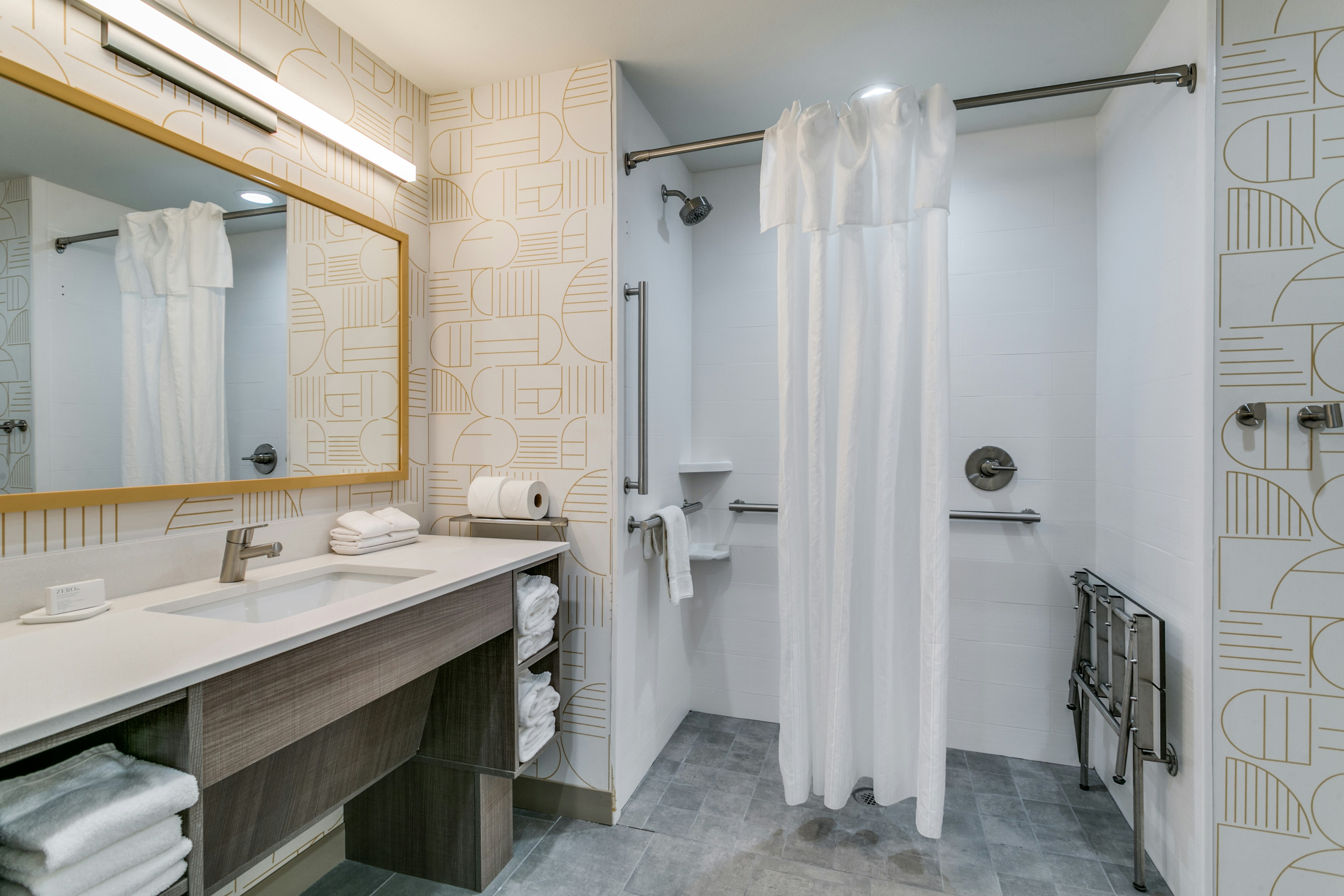 1KG ACC RI SHOWER STUDIO