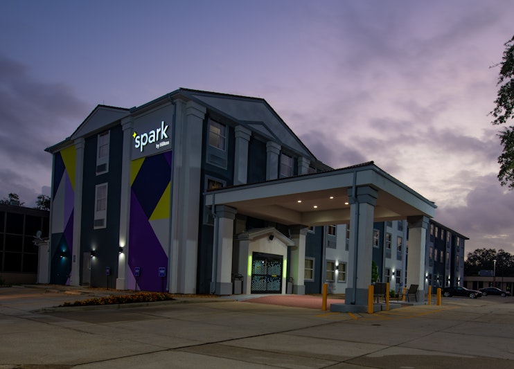 Spark by Hilton Lafayette South