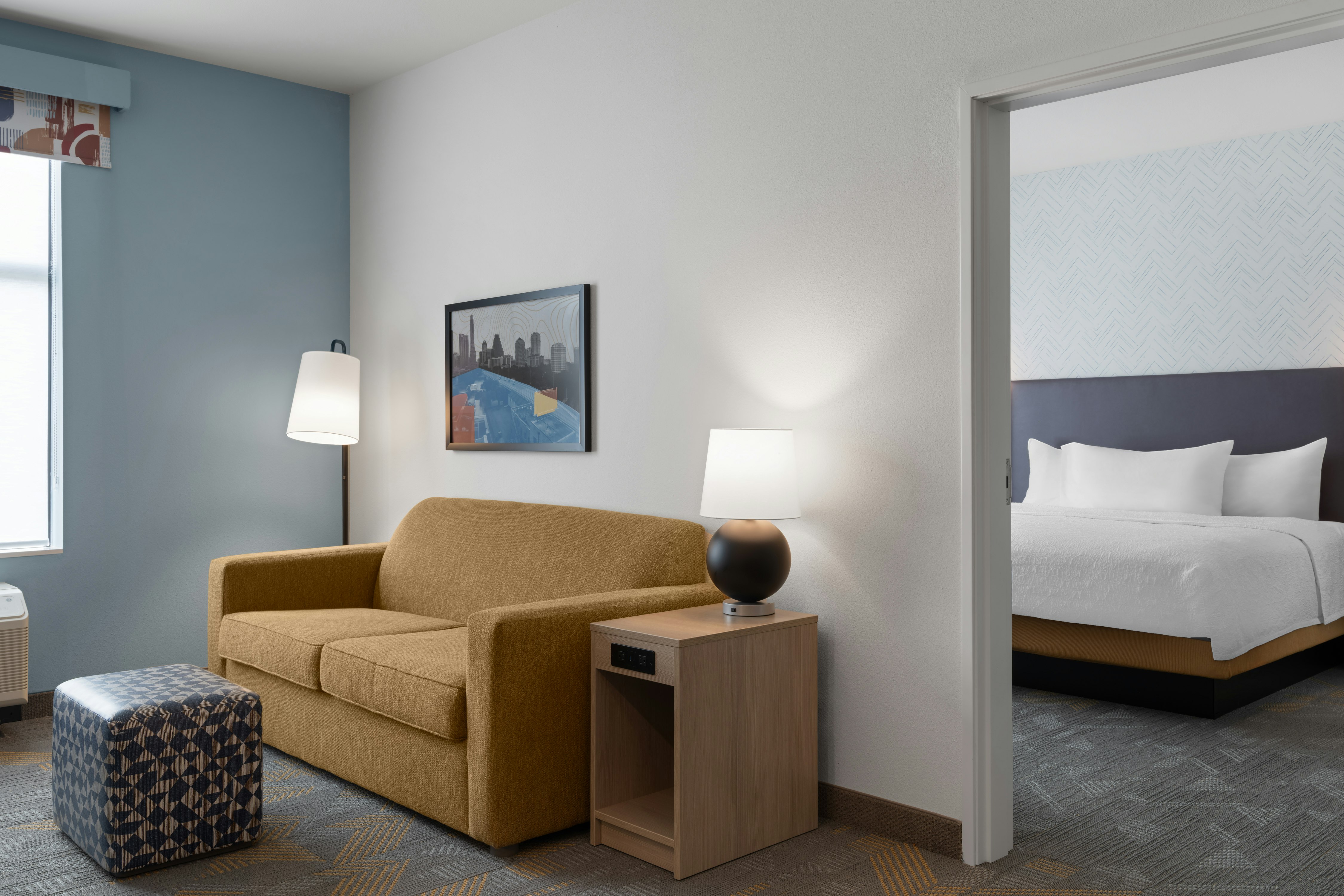 1 KING 1BEDROOM SUITE