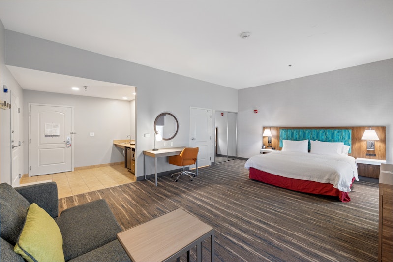 Hampton Inn & Suites Madera