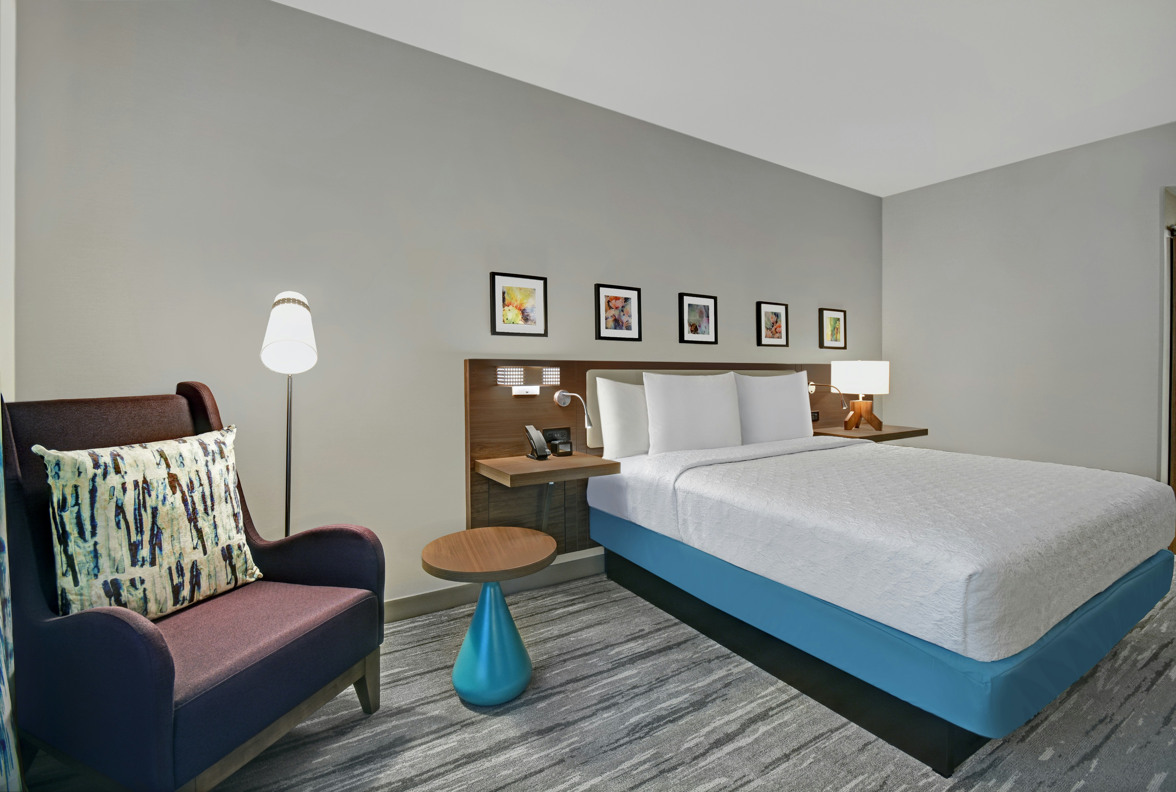 1 KING BED