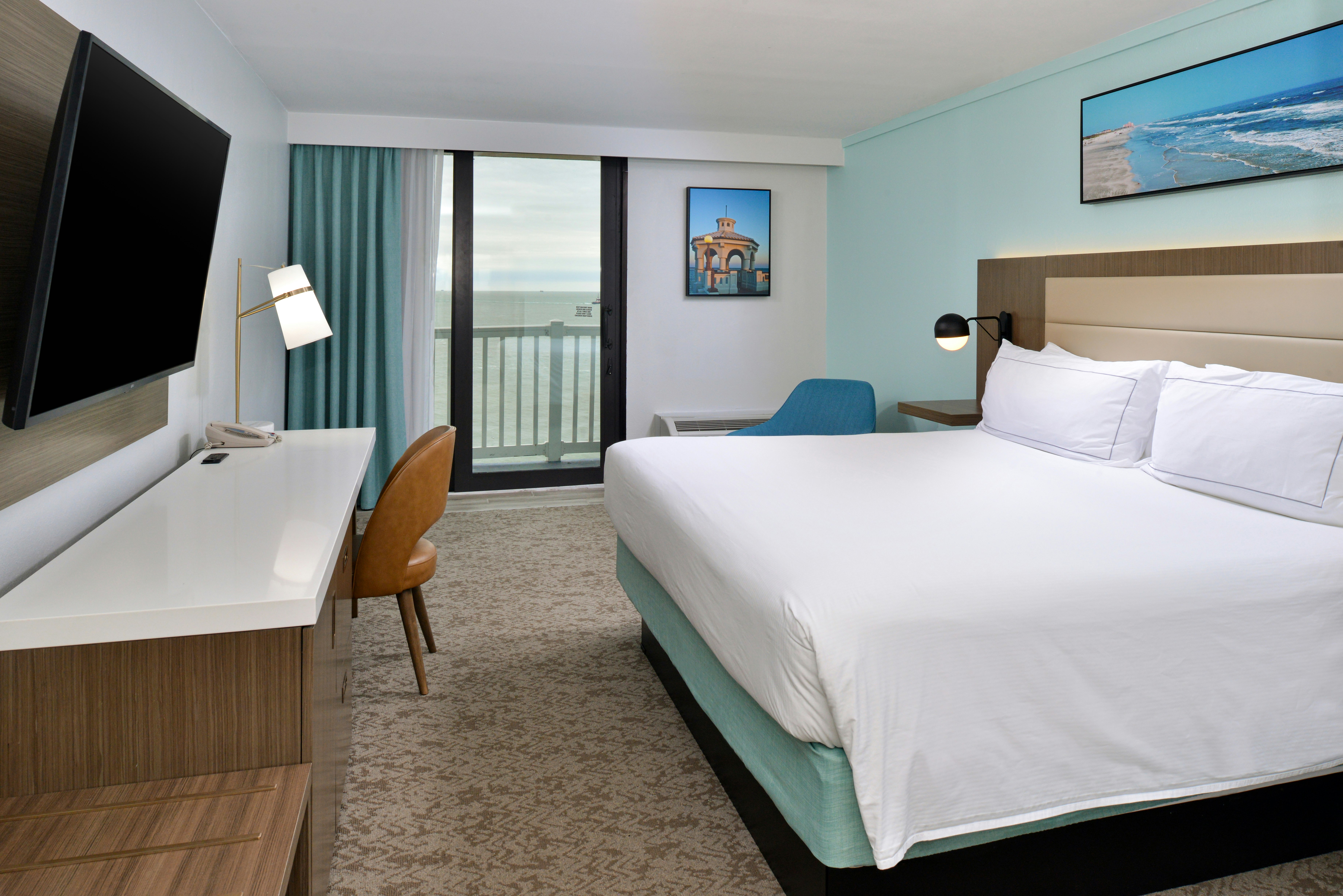 DoubleTree by Hilton Corpus Christi Beachfront