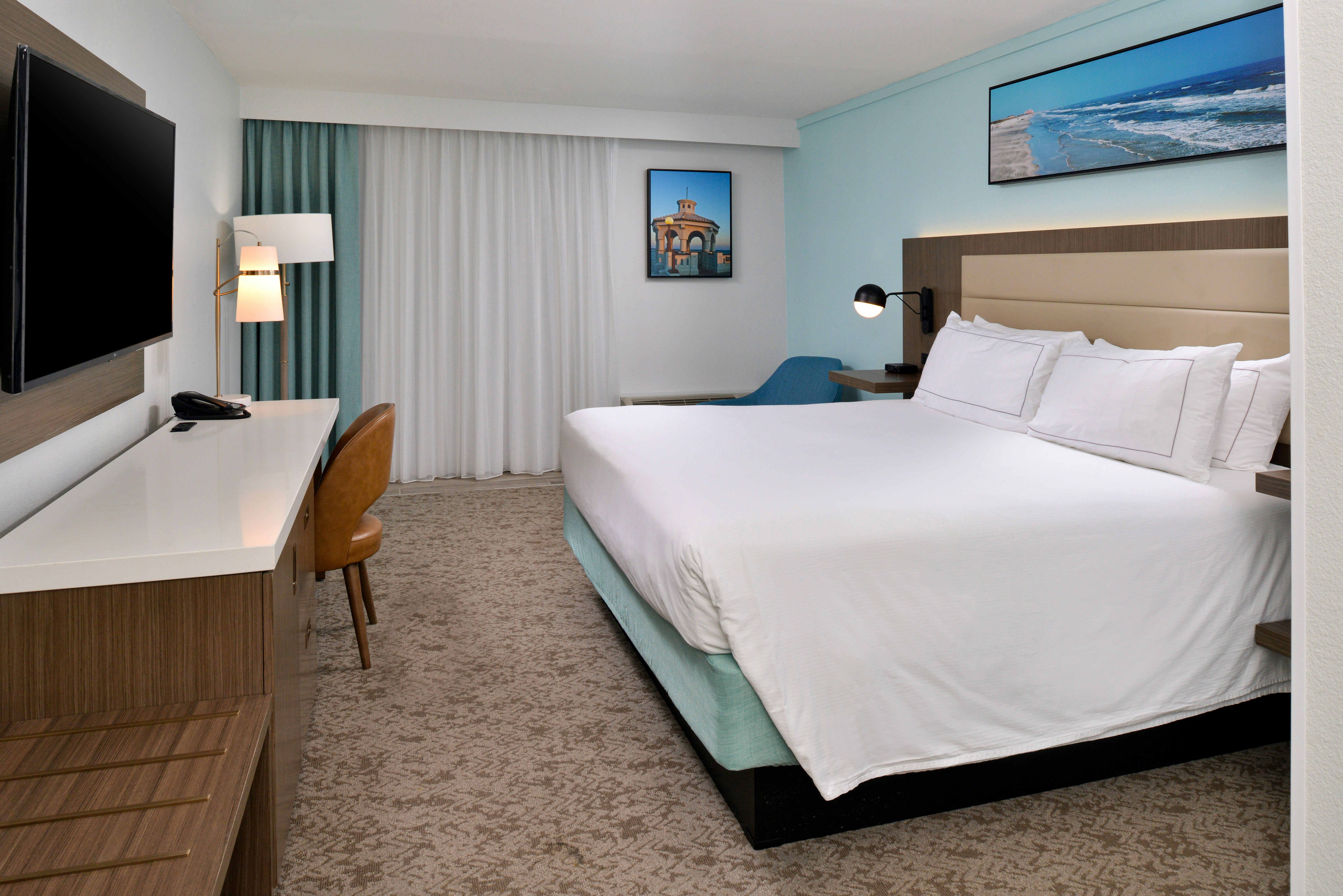 DoubleTree by Hilton Corpus Christi Beachfront