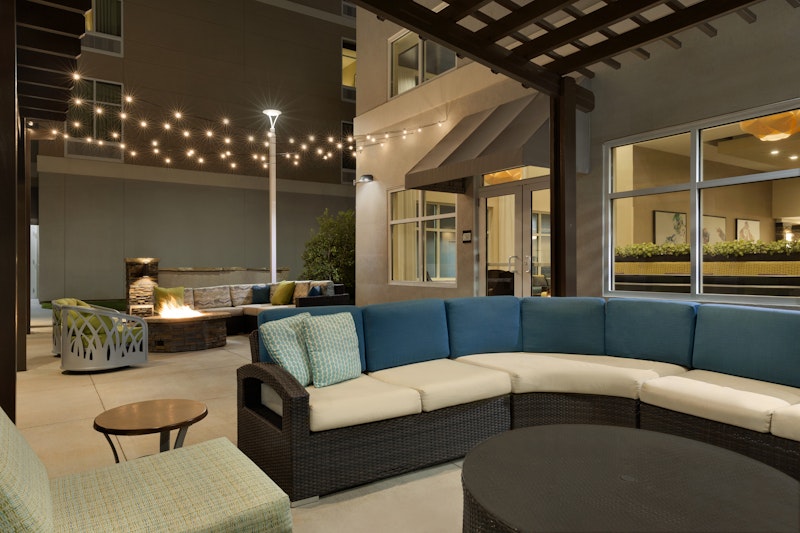 Homewood Suites by Hilton Mobile I-65/Airport Blvd