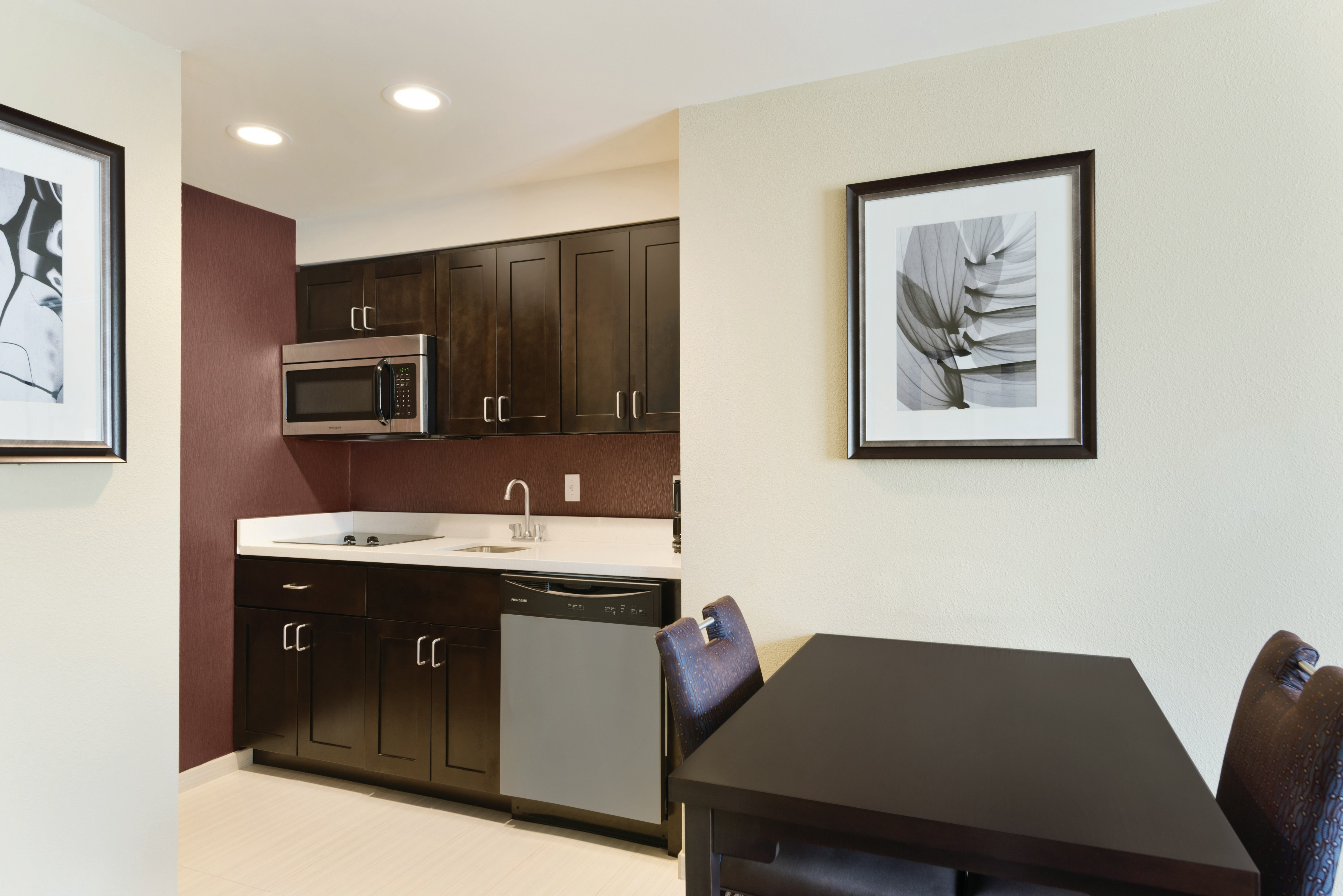 Homewood Suites by Hilton Mobile I-65/Airport Blvd