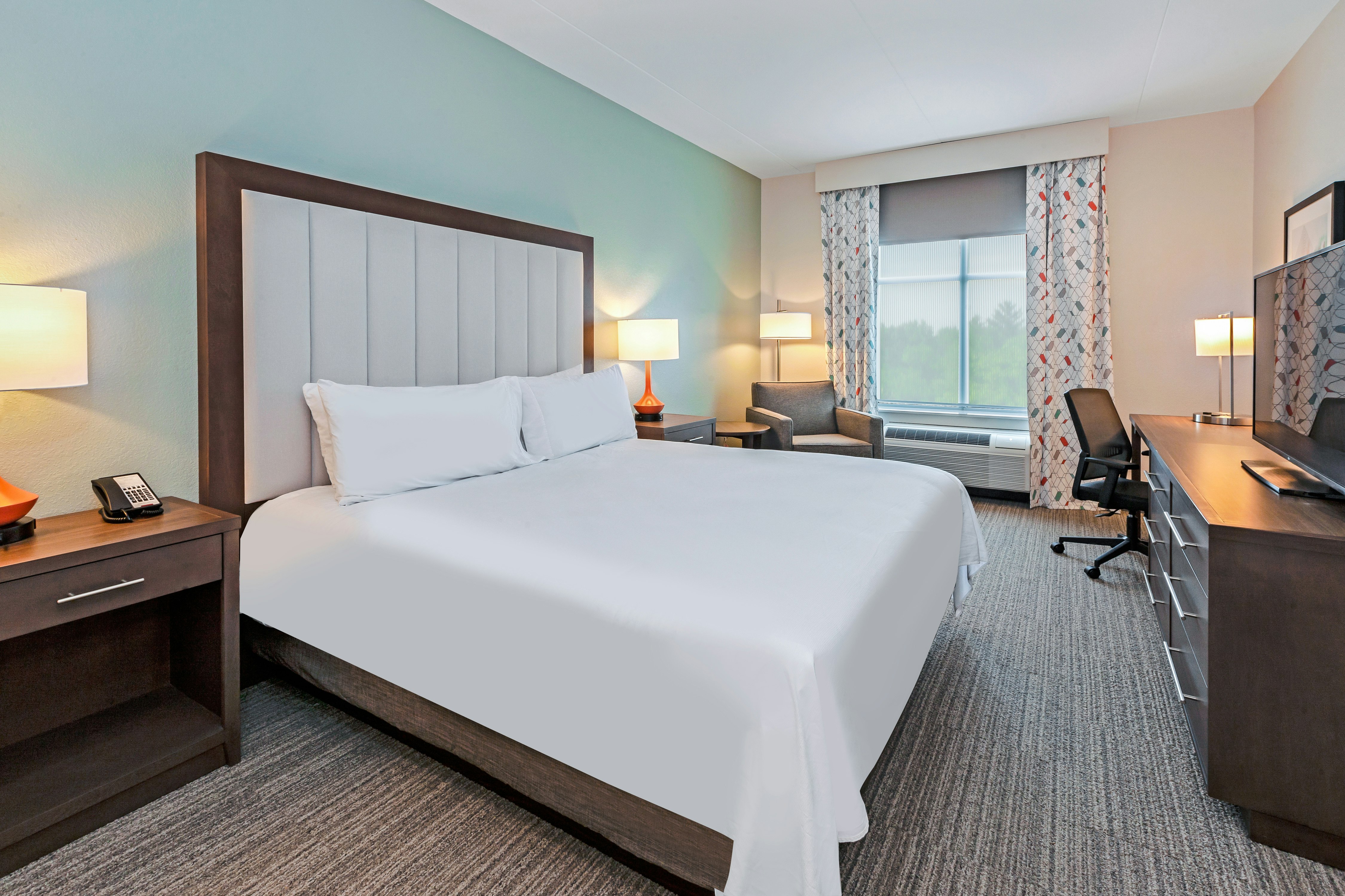 1 KING 1BDRM SUITE