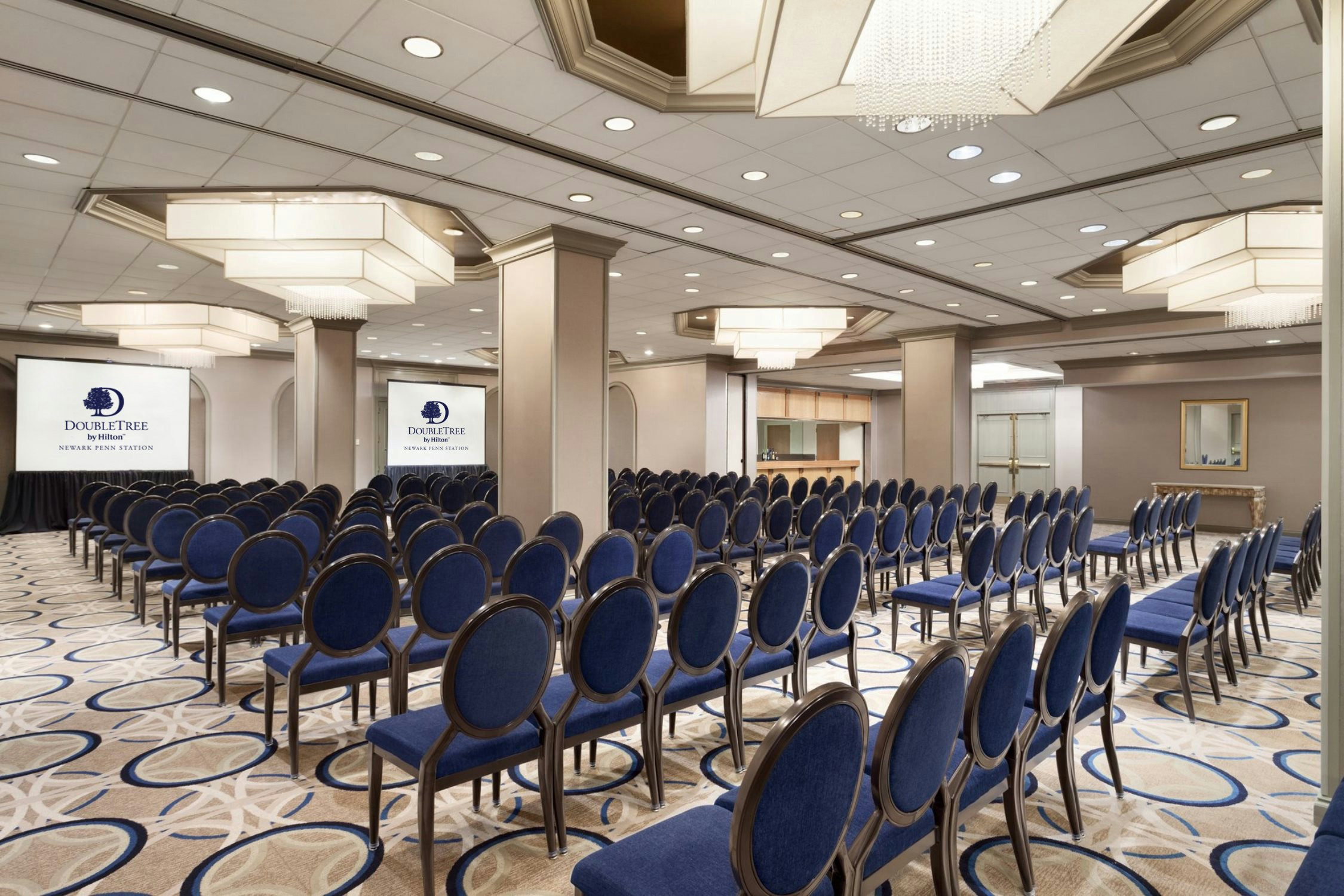 DoubleTree by Hilton Newark Penn Station
