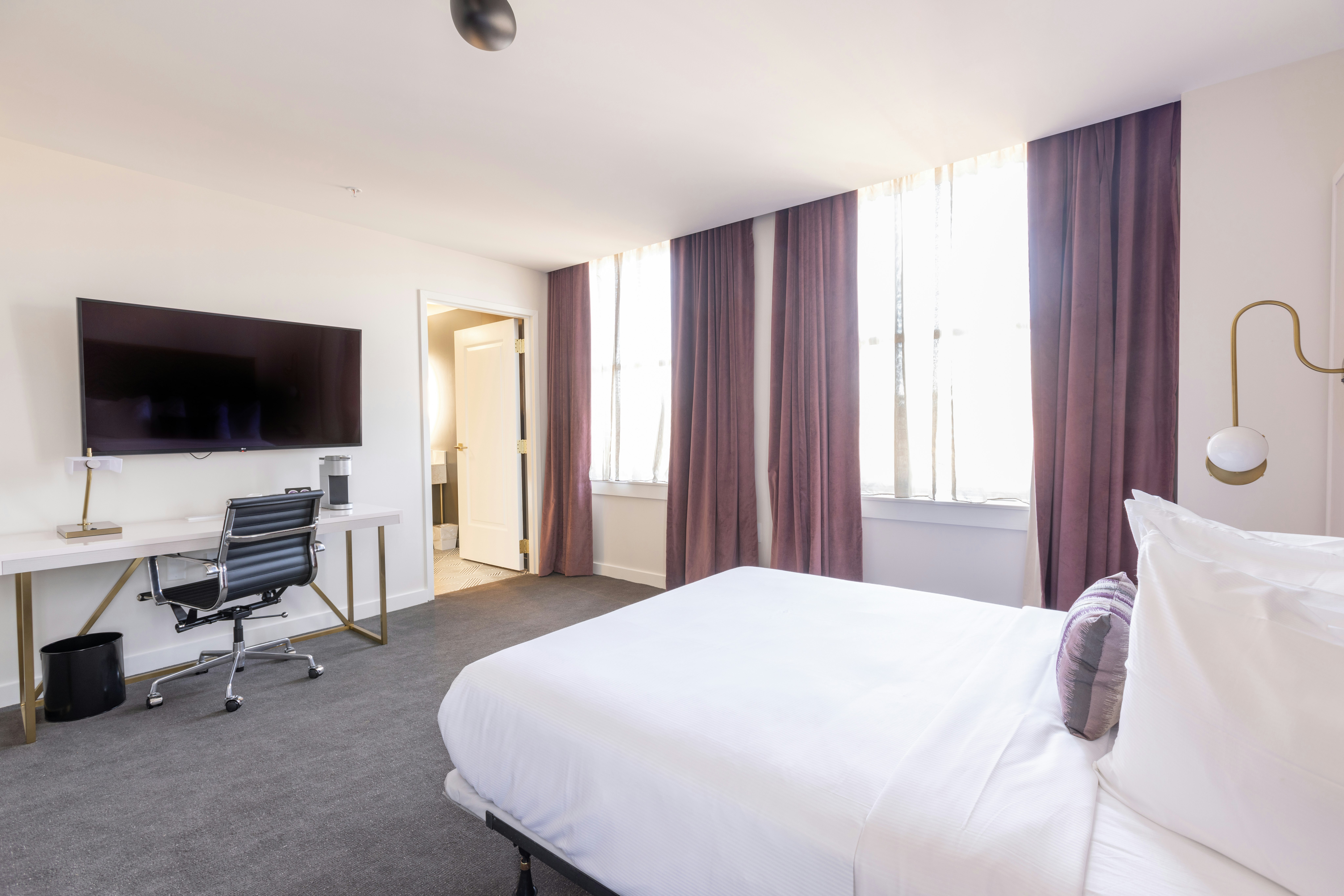 The Kelly Birmingham, Tapestry Collection by Hilton