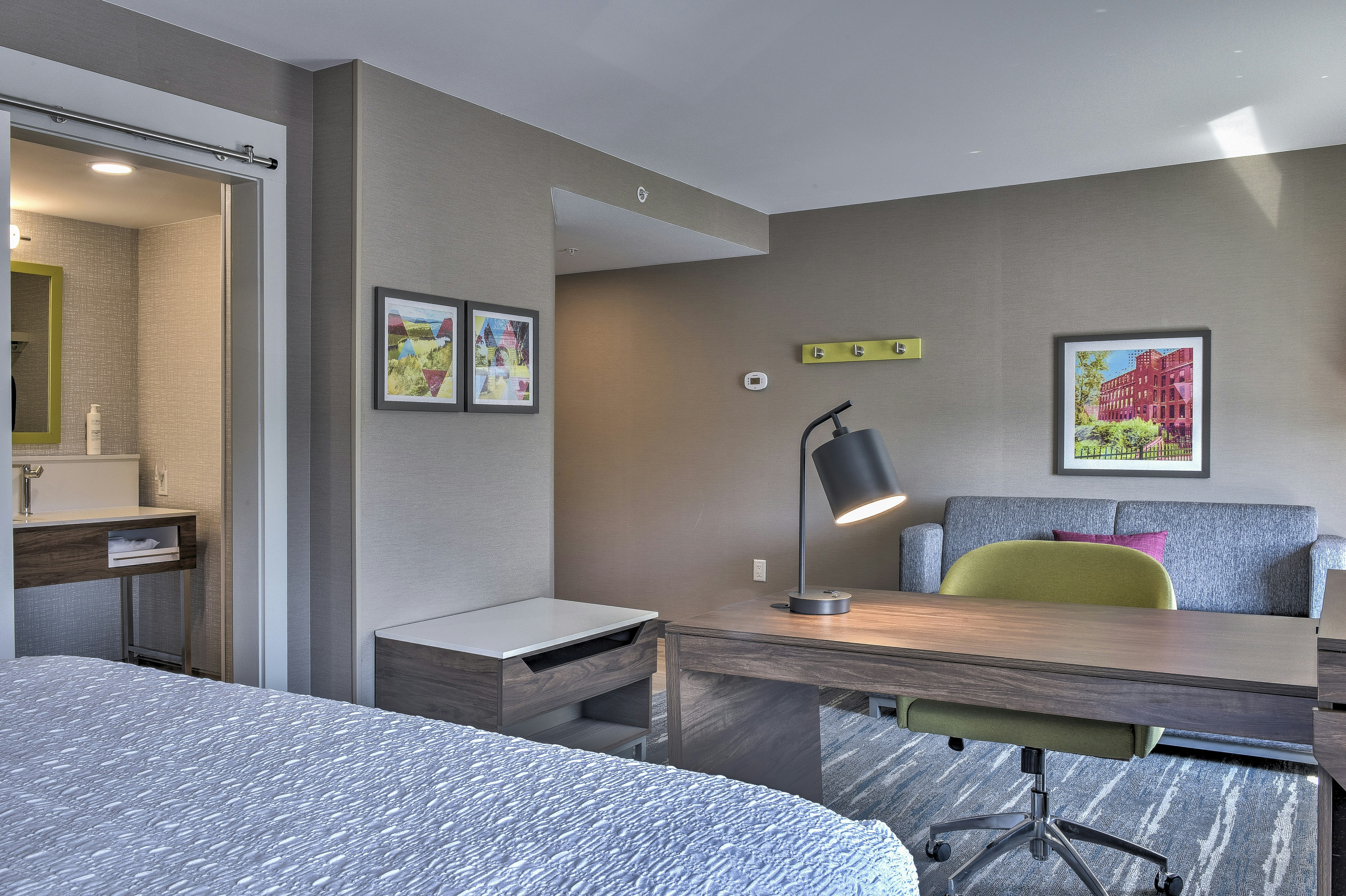 Hampton Inn & Suites by Hilton Keene