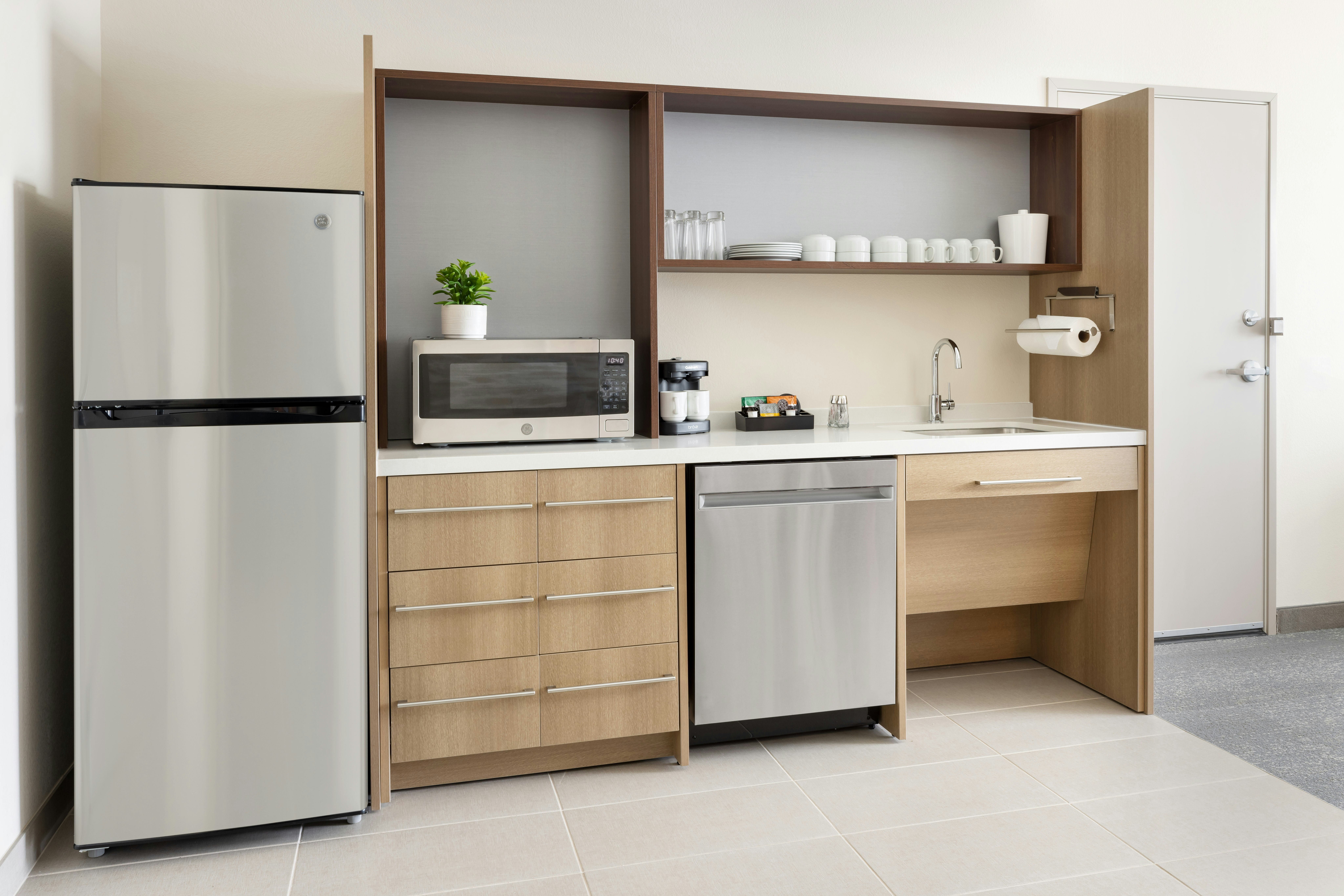 1KG ACC TUB STUDIO SUITE
