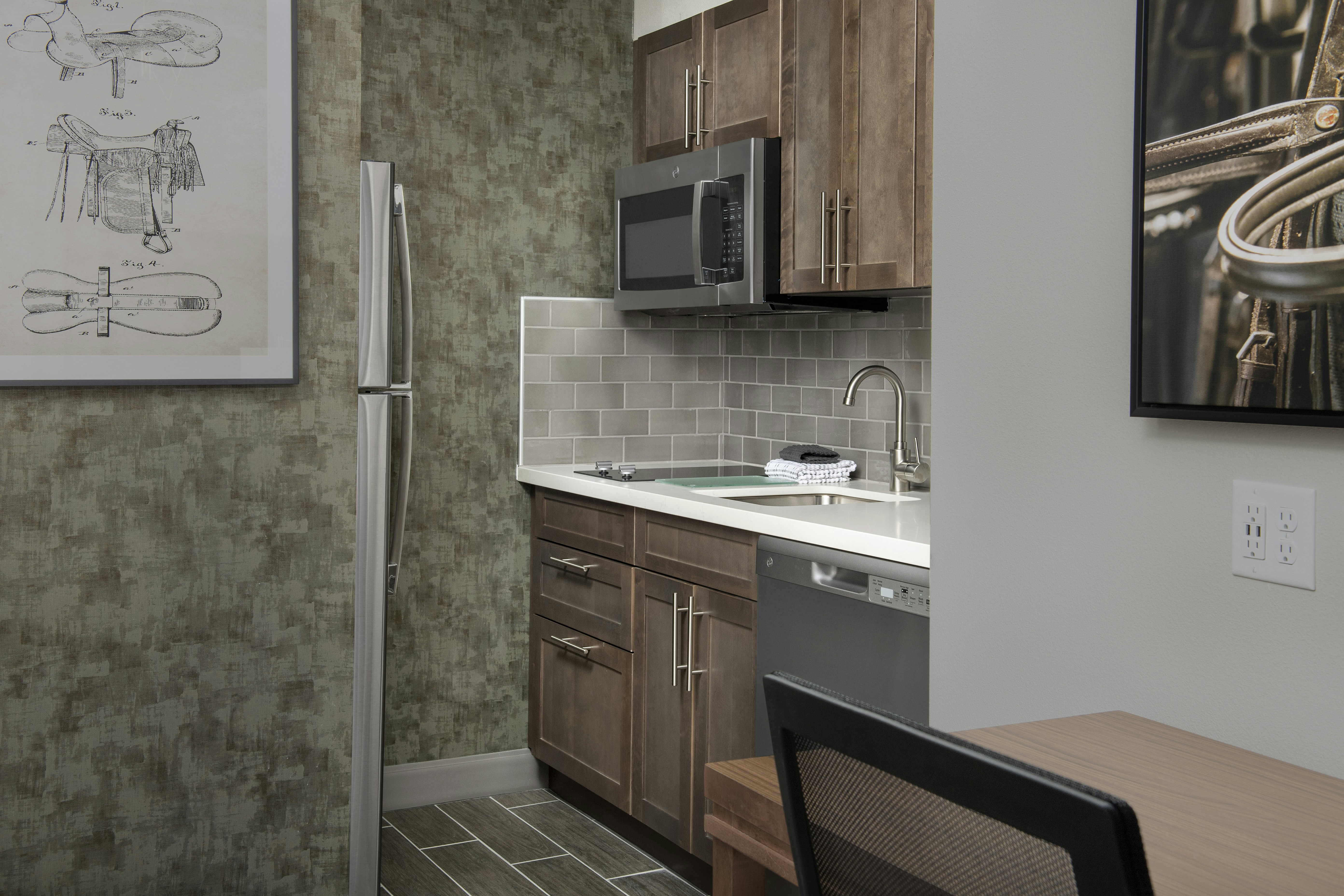 Homewood Suites by Hilton Louisville Airport