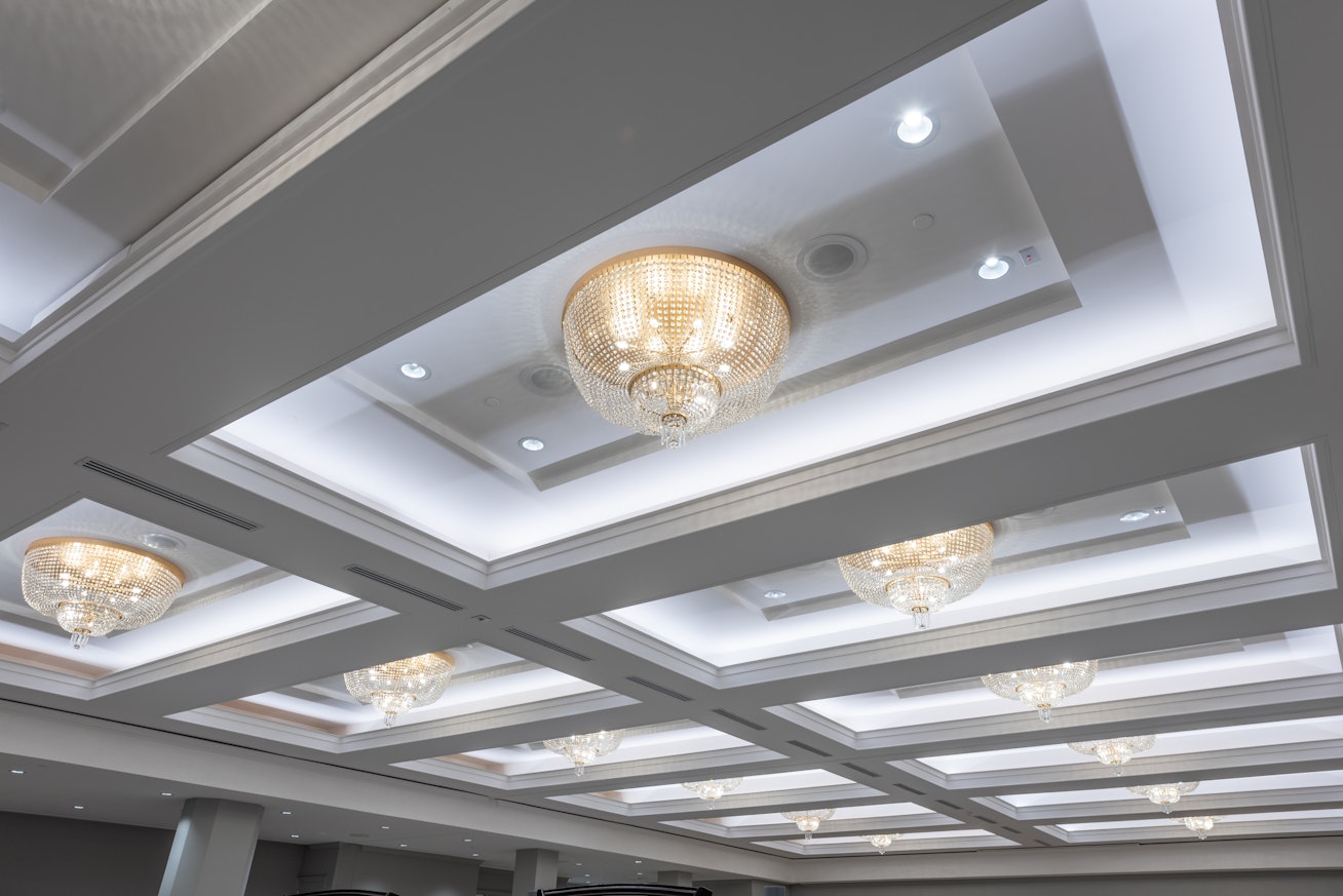 The Benson Portland, Curio Collection by Hilton
